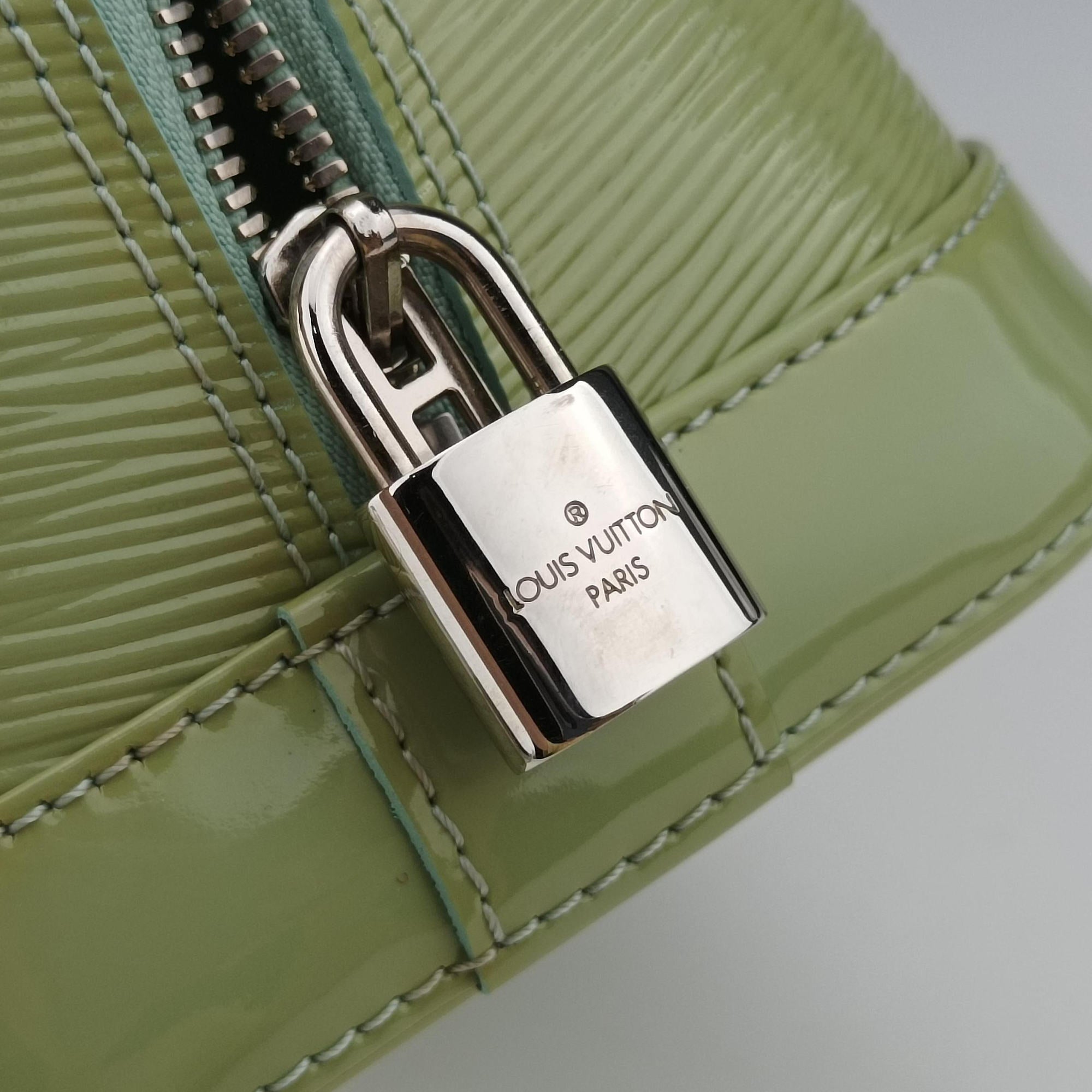 Pre-owned Louis Vuitton Alma PM Amando Electric epi M40625 handbag | stylenewstar