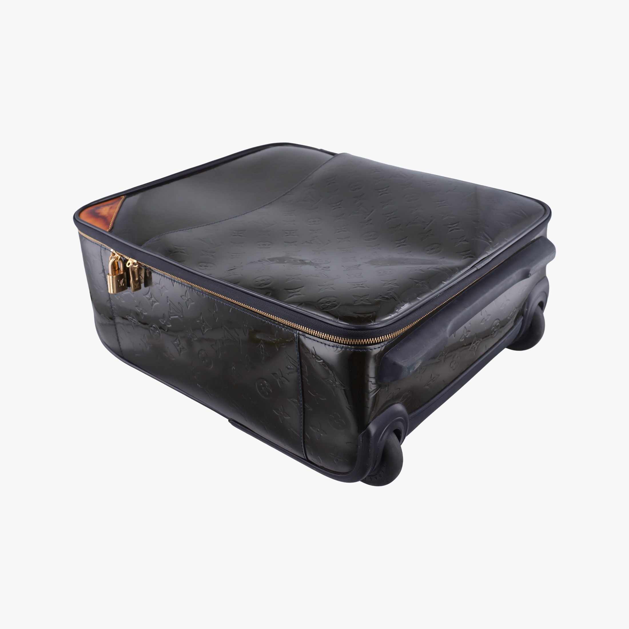 Pre-owned Louis Vuitton Pegase 45 Amarante Vernis M91277 suitcase | stylenewstar