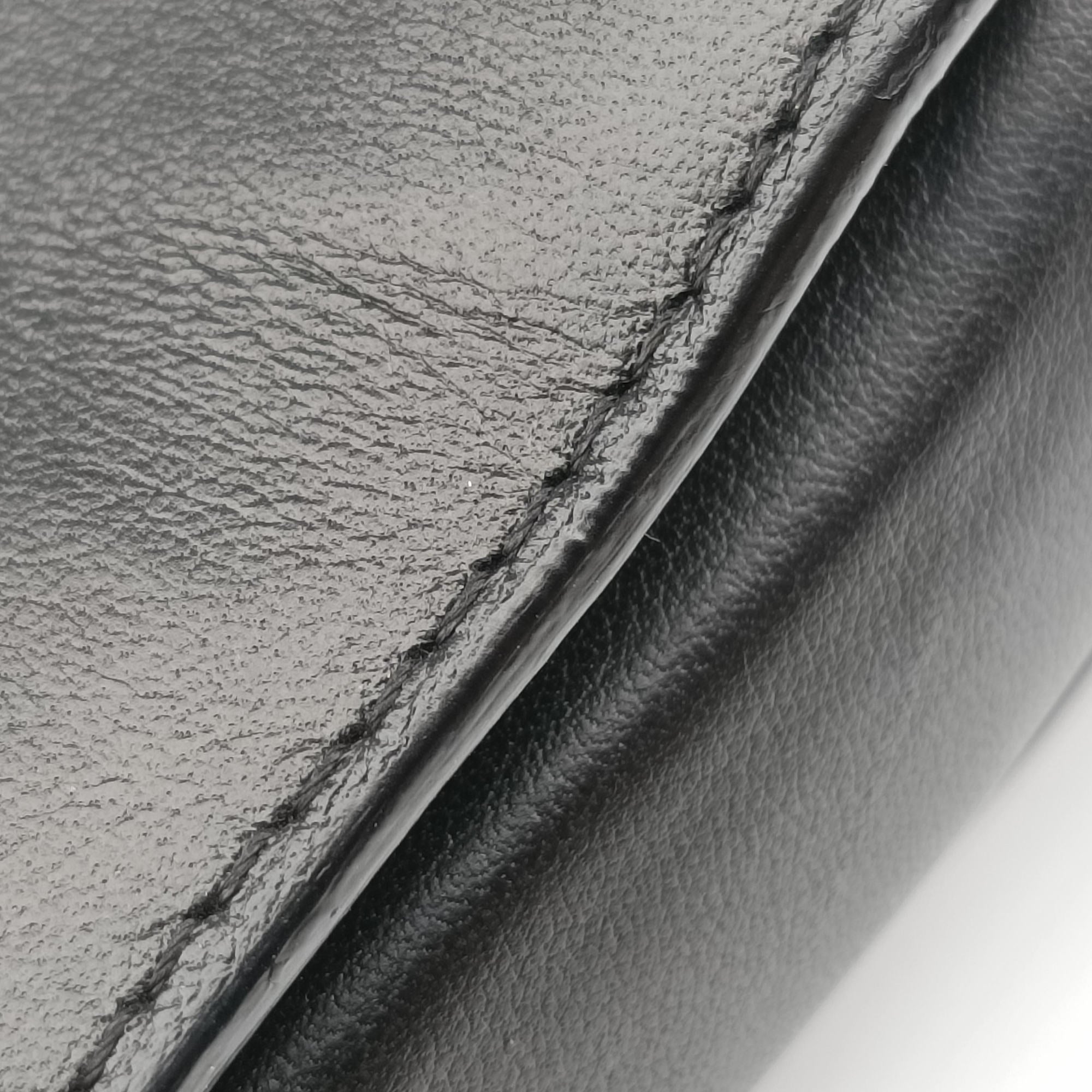 Pre-owned Delvaux Tampete Black Leather  shoulderbag | stylenewstar