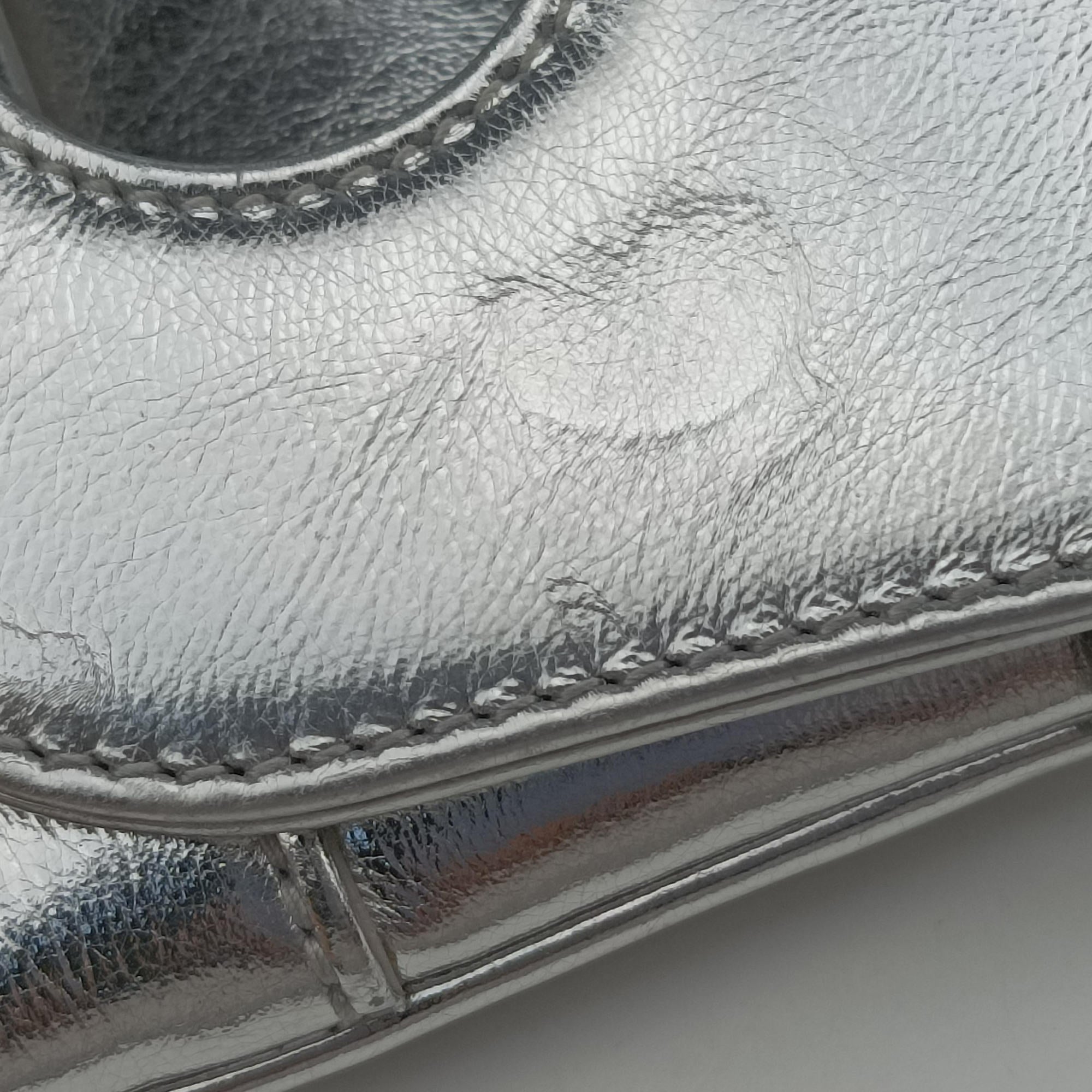Pre-owned Christian Dior Dior double Medium Silver Leather  shoulderbag | stylenewstar