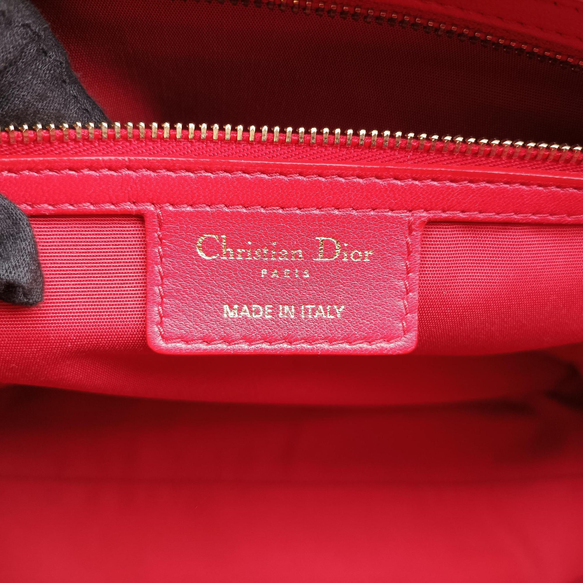 Pre-owned Christian Dior Cannage Dior Soft Shopping Red lambskin  handbag | stylenewstar