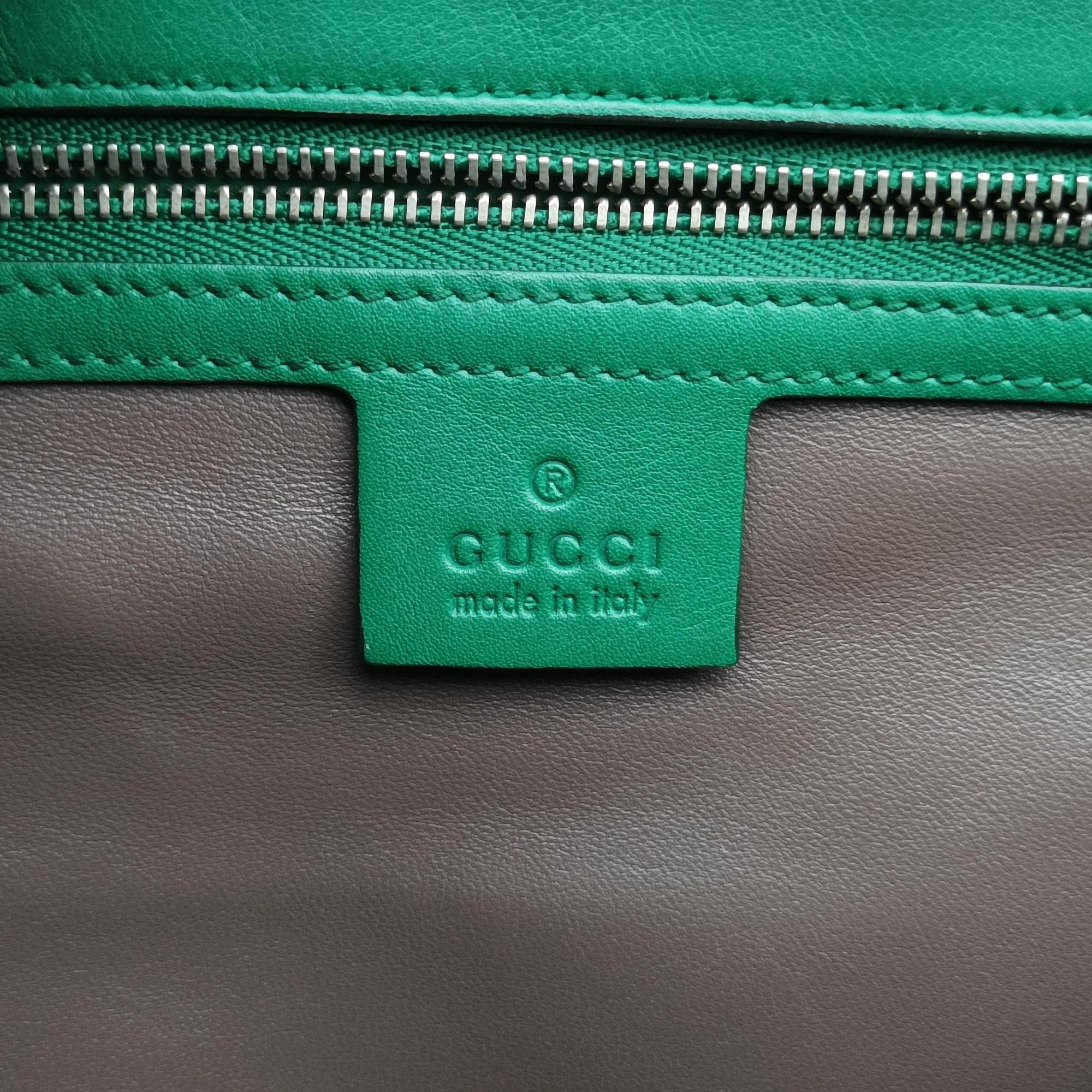 Pre-owned Gucci Interlocking G Green Leather 387604 shoulderbag | stylenewstar