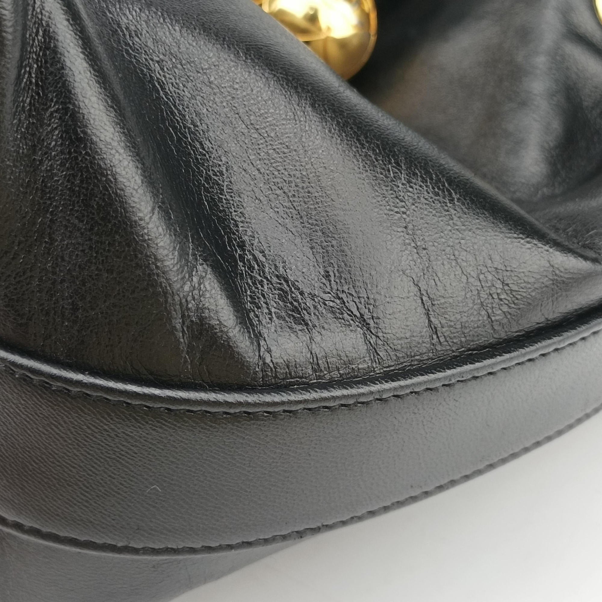 Vintage Chanel CC Logo Black Lambskin  shoulderbag | stylenewstar