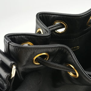 Vintage Chanel CC Logo Black Lambskin  shoulderbag | stylenewstar