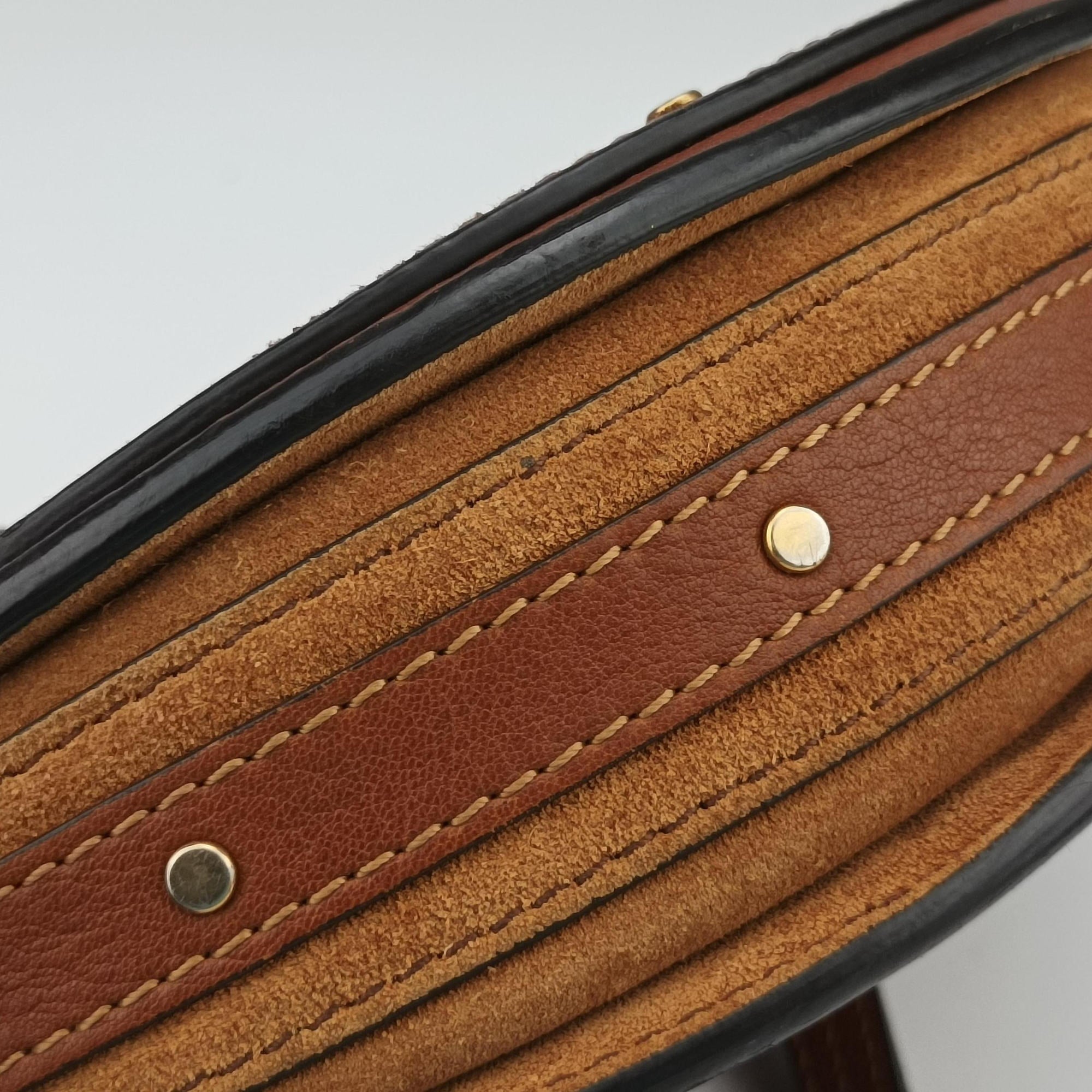 Vintage Chloe Small Pixie Round Top Brown × Bordeaux Leather×Suede  shoulderbag | stylenewstar