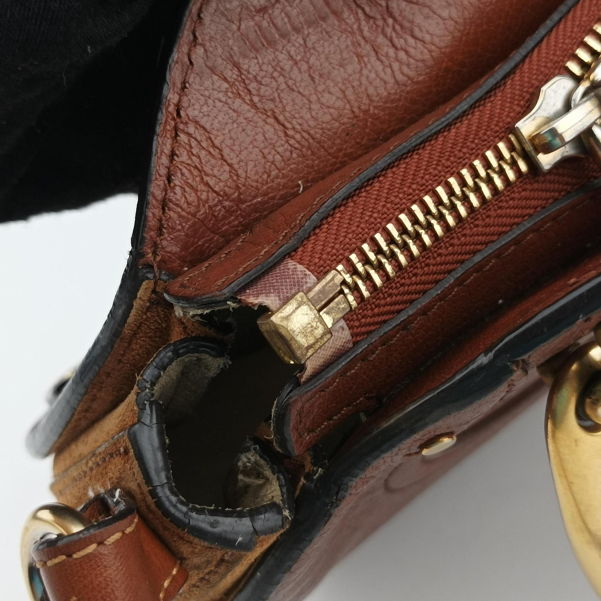 Vintage Chloe Small Pixie Round Top Brown × Bordeaux Leather×Suede  shoulderbag | stylenewstar