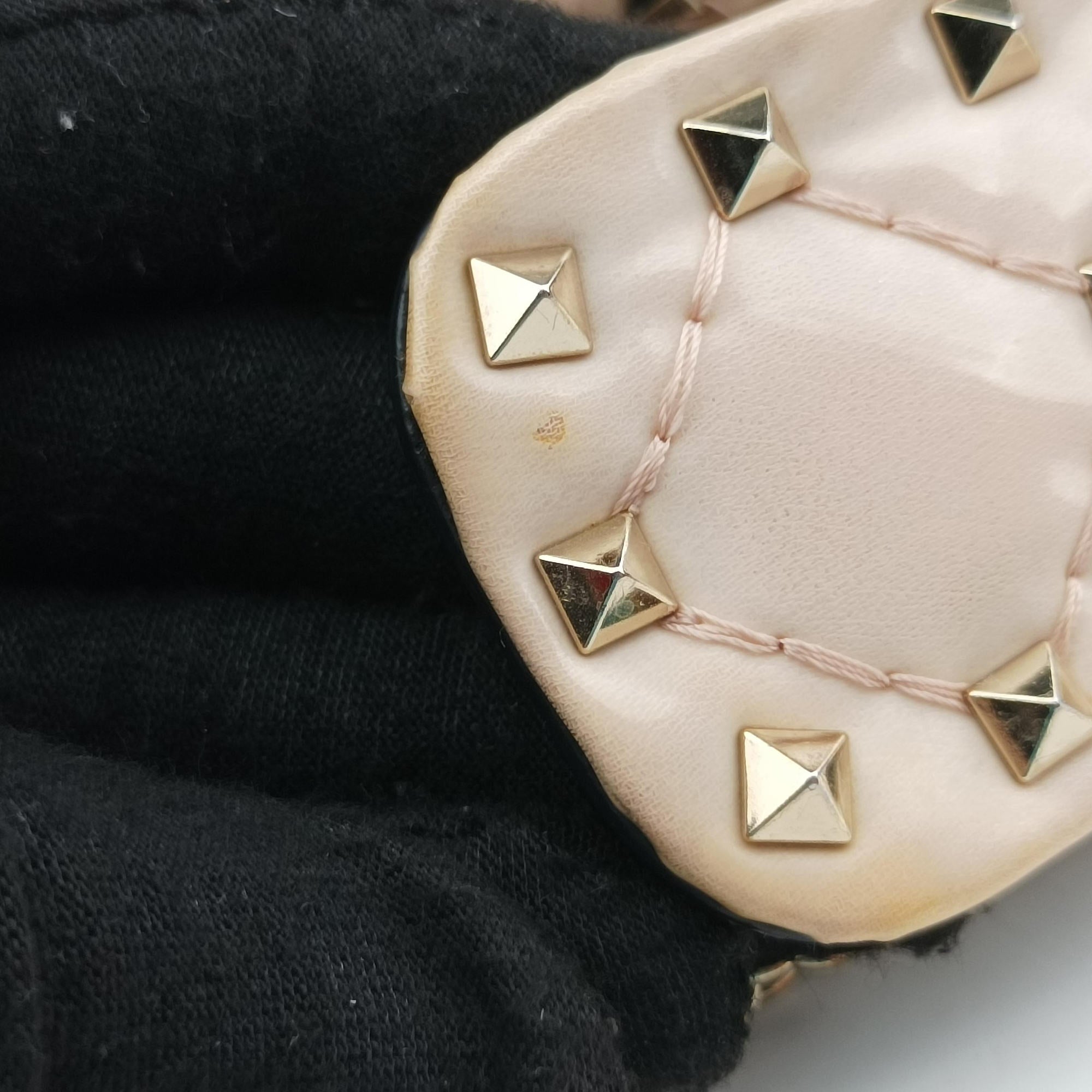 Pre-owned Valentino Rockstud spikes Pink pvc vinyl  shoulderbag | stylenewstar