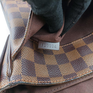 Pre-owned Louis Vuitton DISTRICT PM EBENE Damier Canvas N41213 shoulderbag | stylenewstar