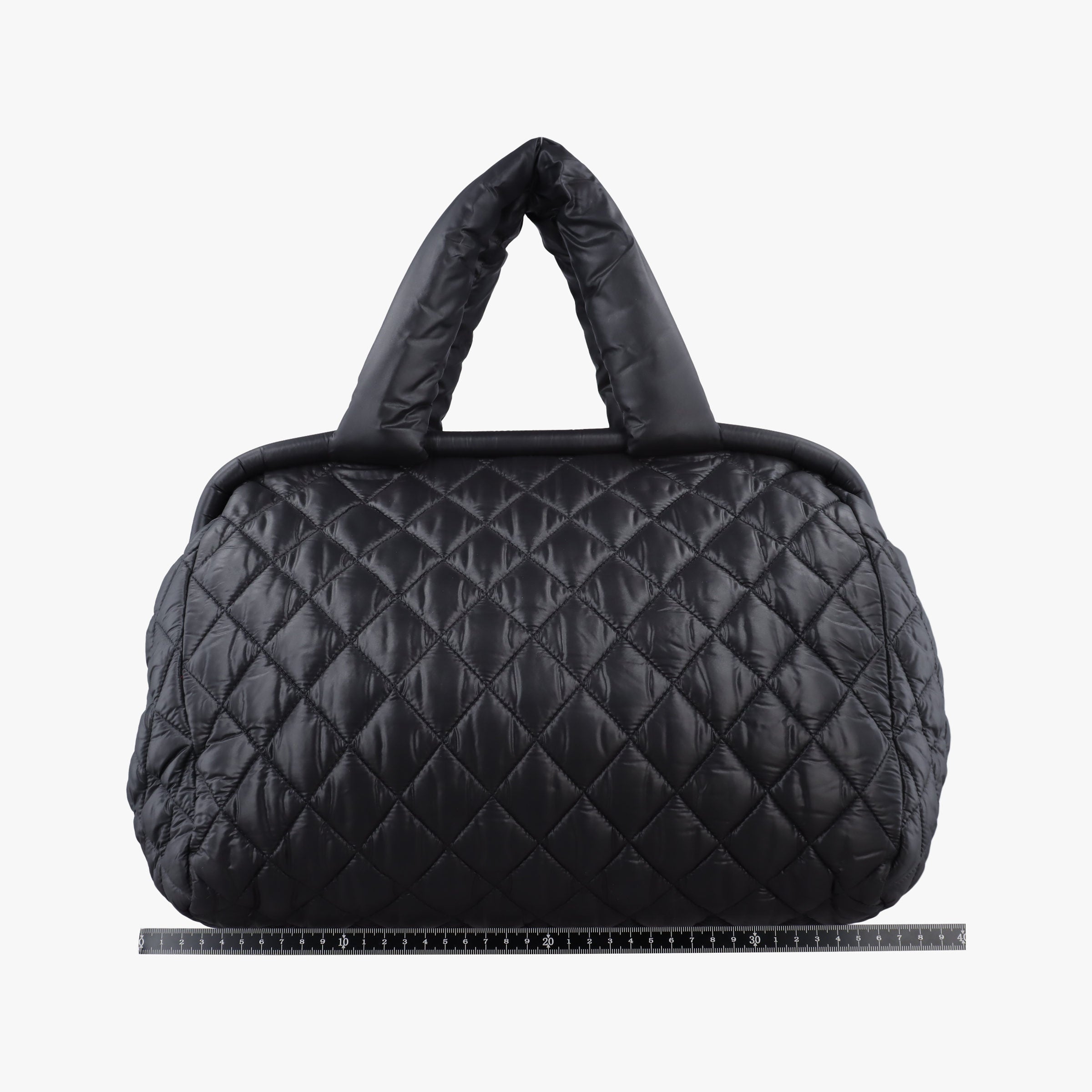 Pre-owned Chanel Cococoon Quilting Black Nylon×Leather A47107 handbag | stylenewstar