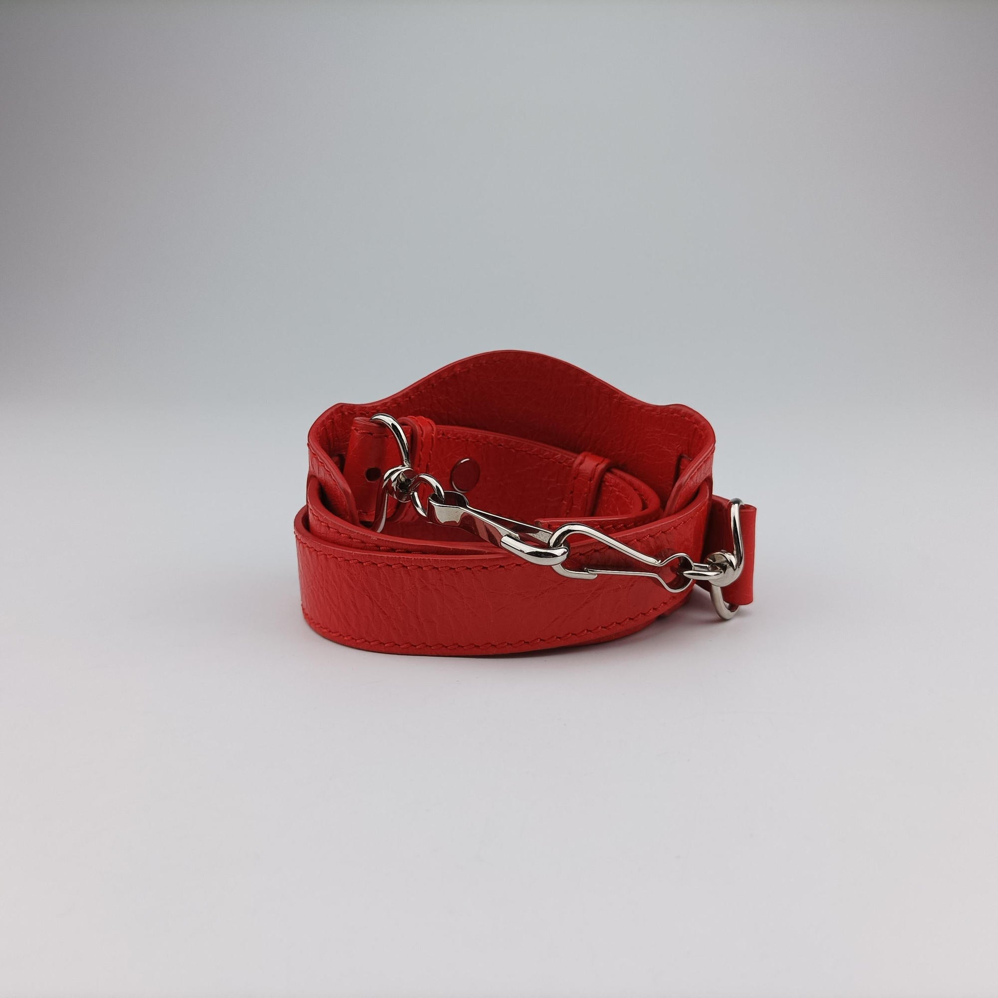 Pre-owned Balenciaga Pompon Red Leather  shoulderbag | stylenewstar