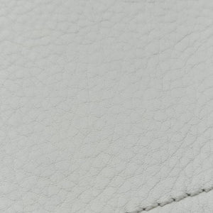 Pre-owned Christian Dior D Pendant White Leather  shoulderbag | stylenewstar