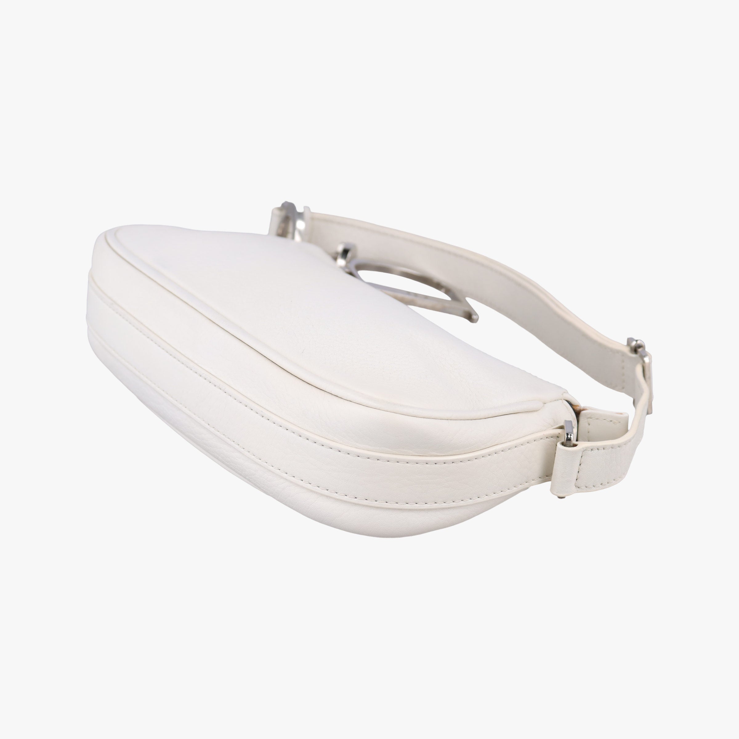 Pre-owned Christian Dior D Pendant White Leather  shoulderbag | stylenewstar