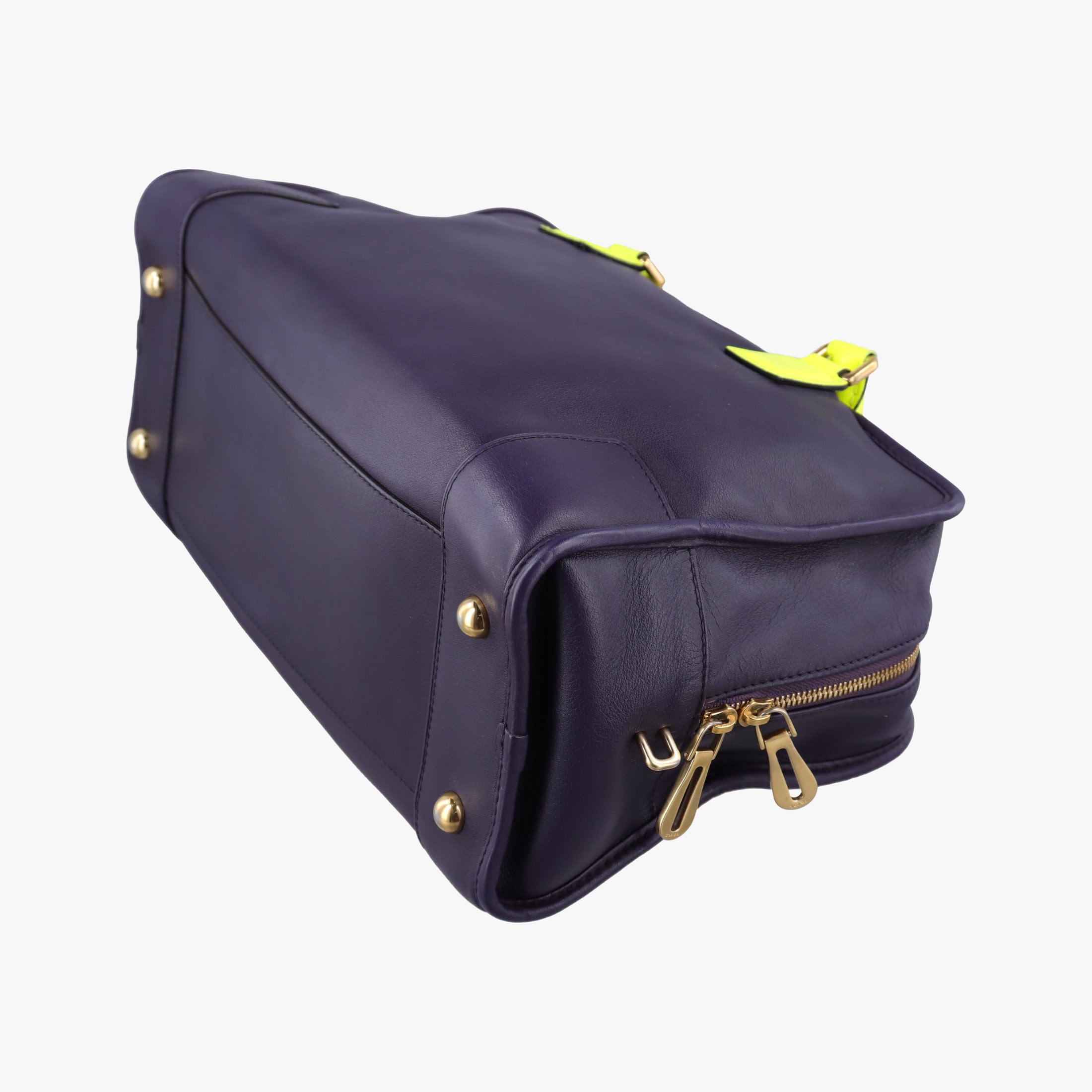 Pre-owned Loewe Amazona 36 Purple × Fluorescent Yellow Leather  handbag | stylenewstar