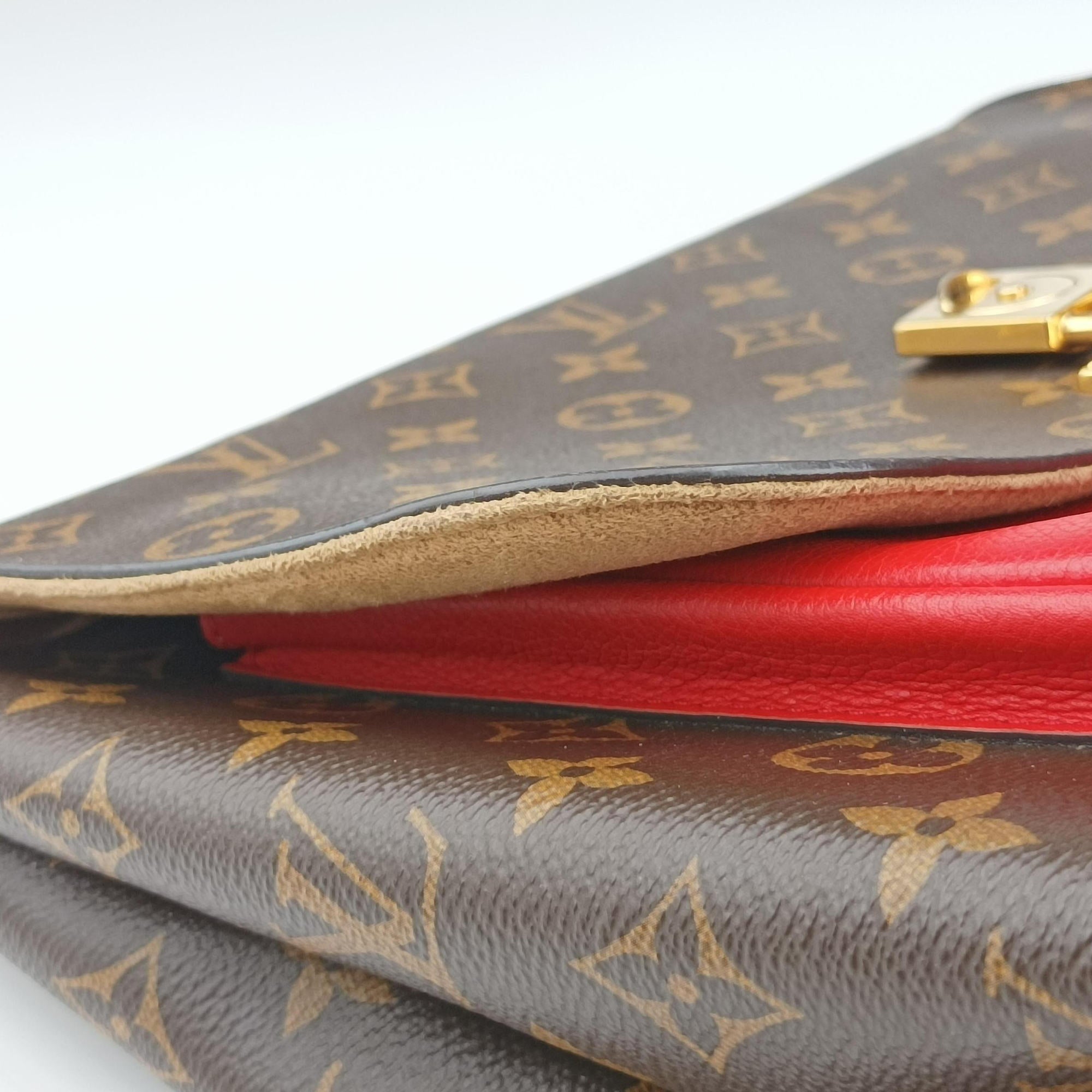 Pre-owned Louis Vuitton MARIGNAN Brown×COQUELICOT Monogram Canvas×calf leather M44544 shoulderbag | stylenewstar