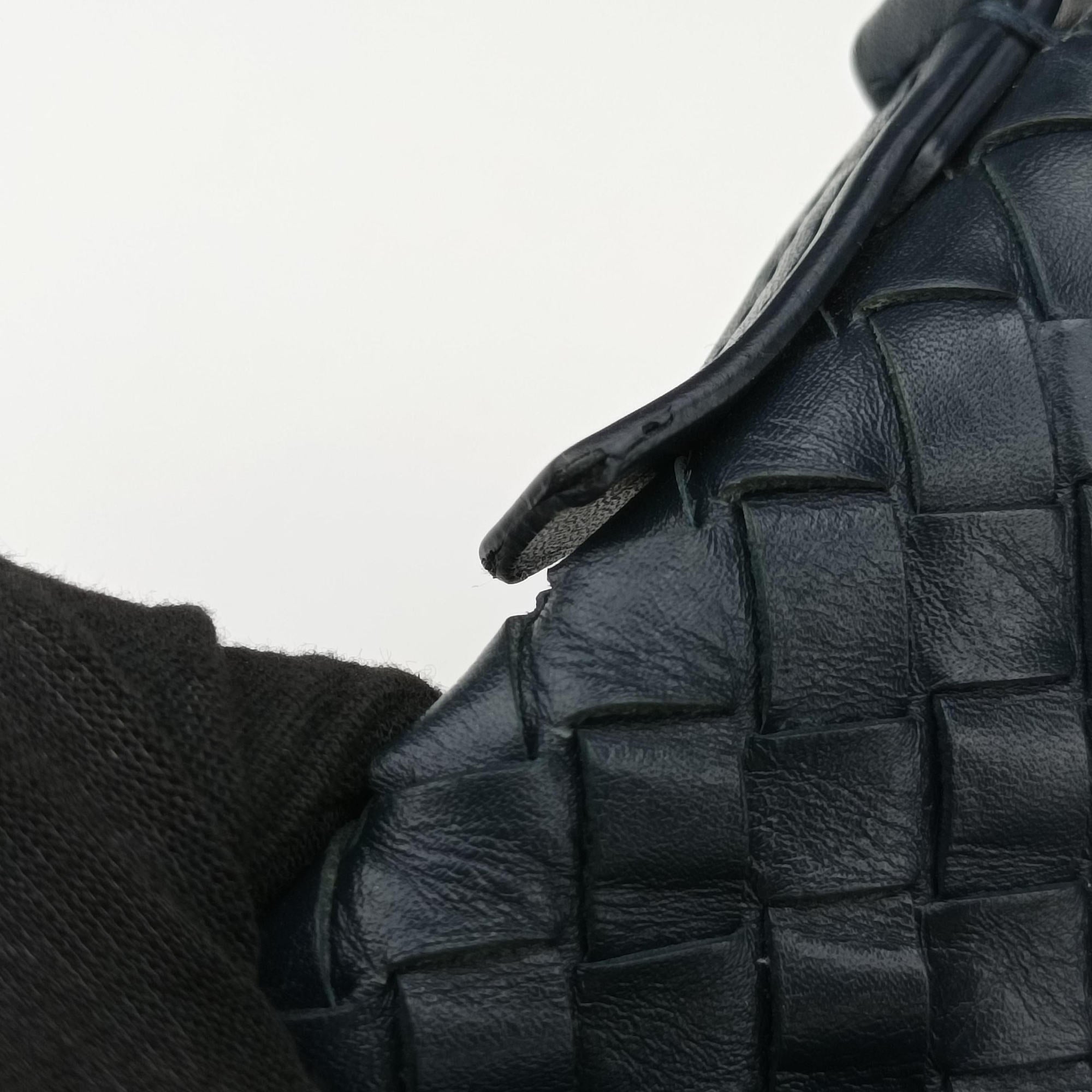 Secondhand Bottega Veneta Intrecciato Navy lambskin  shoulderbag | stylenewstar