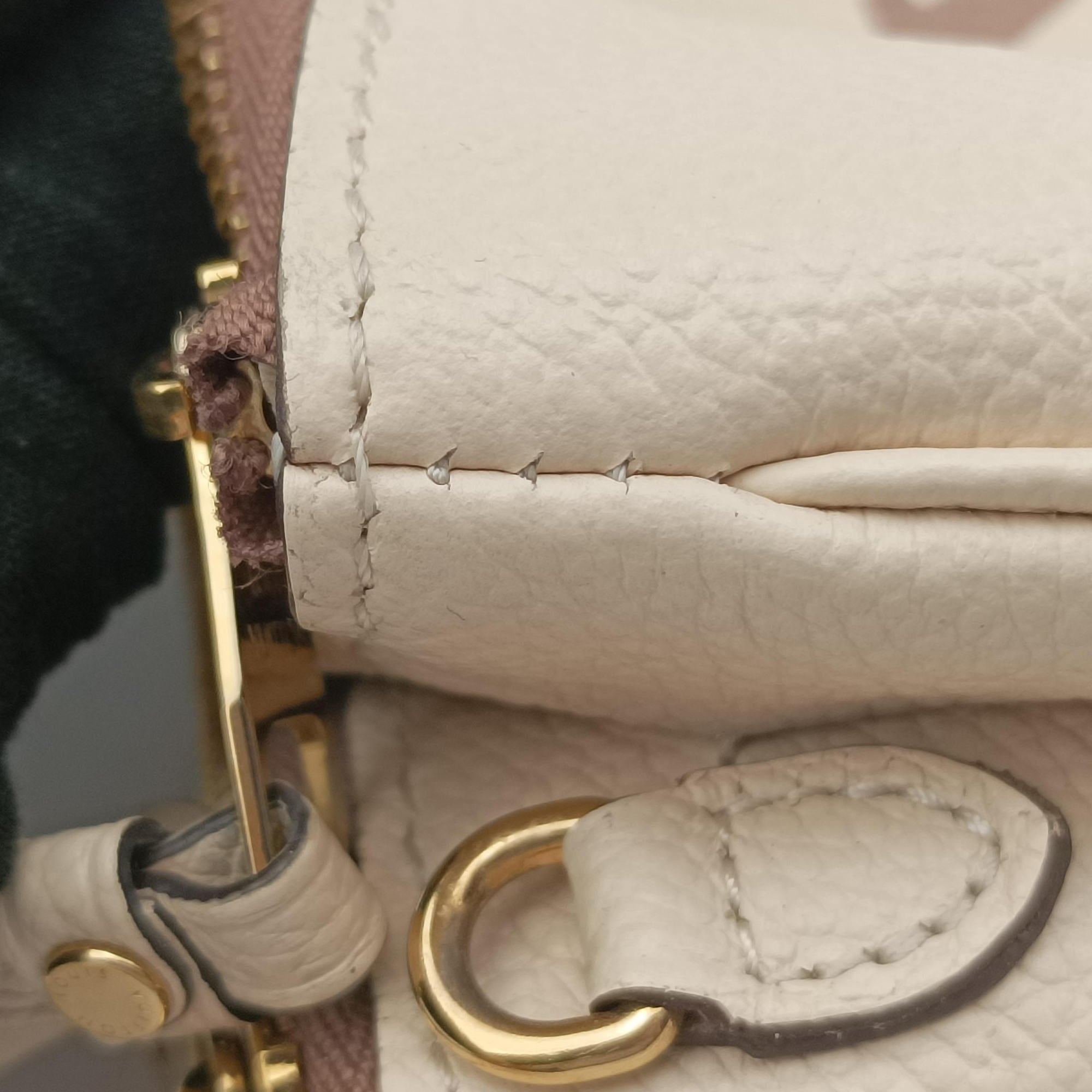 Vintage Louis Vuitton Bicolor Pochette Double Cream × Bois de Rose Monogram Empreinte M80084 shoulderbag | stylenewstar