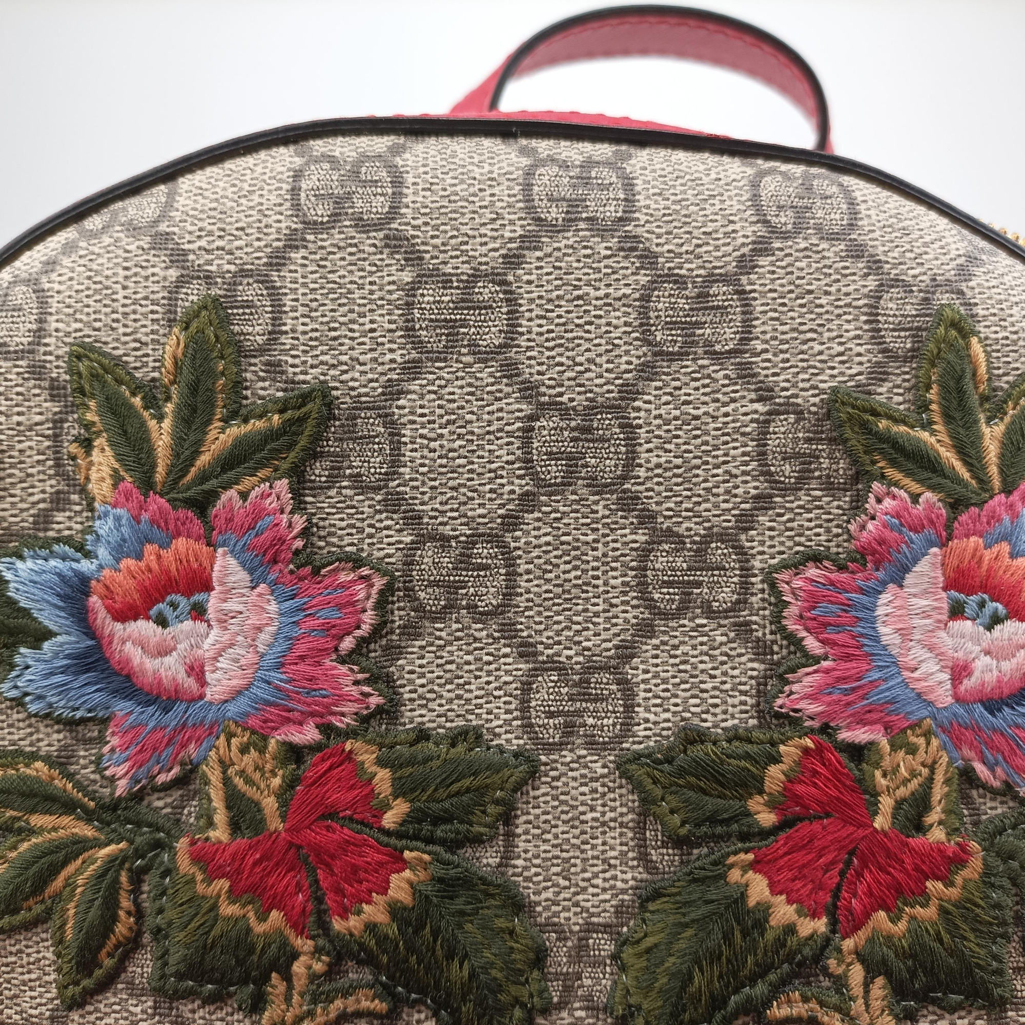 Pre-owned Gucci GG Supreme Tian Beige×Multi PVC coated canvas×Leather 427042 backpack/rucksack | stylenewstar