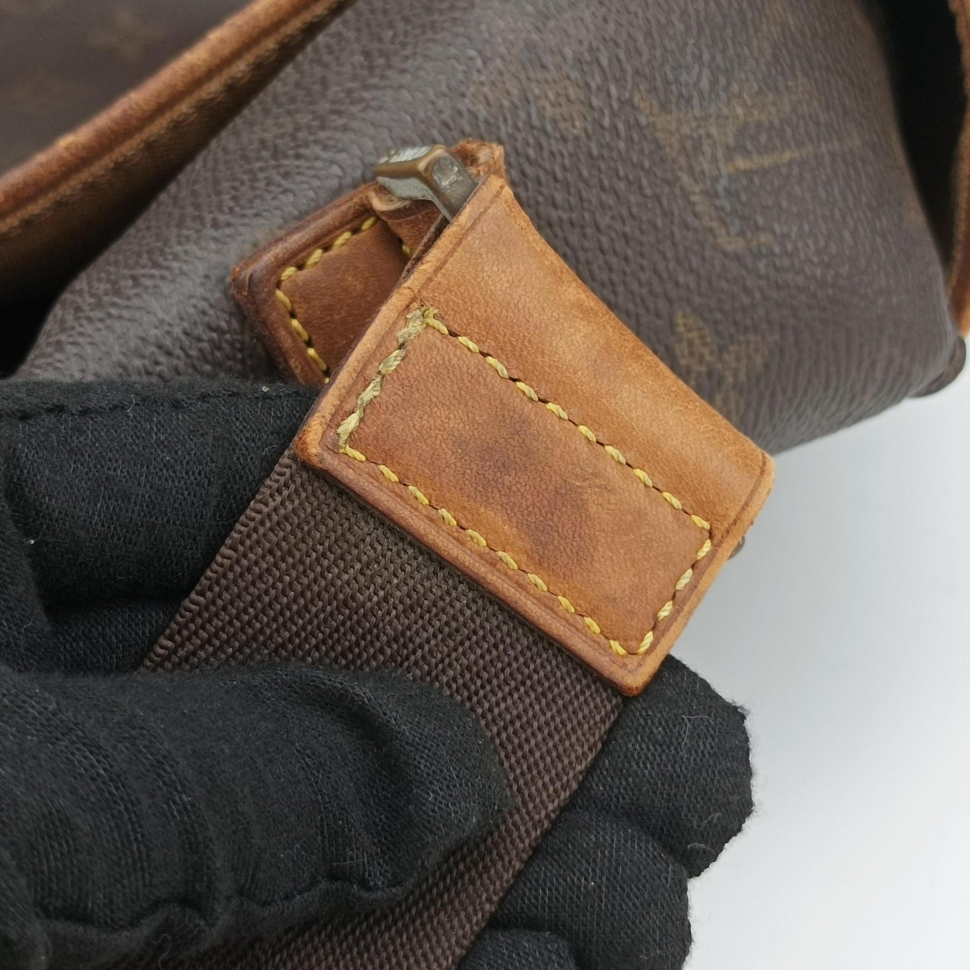 Pre-owned Louis Vuitton Abbesses Messenger Brown Monogram Coated Canvas  × Leather M45257 shoulderbag | stylenewstar