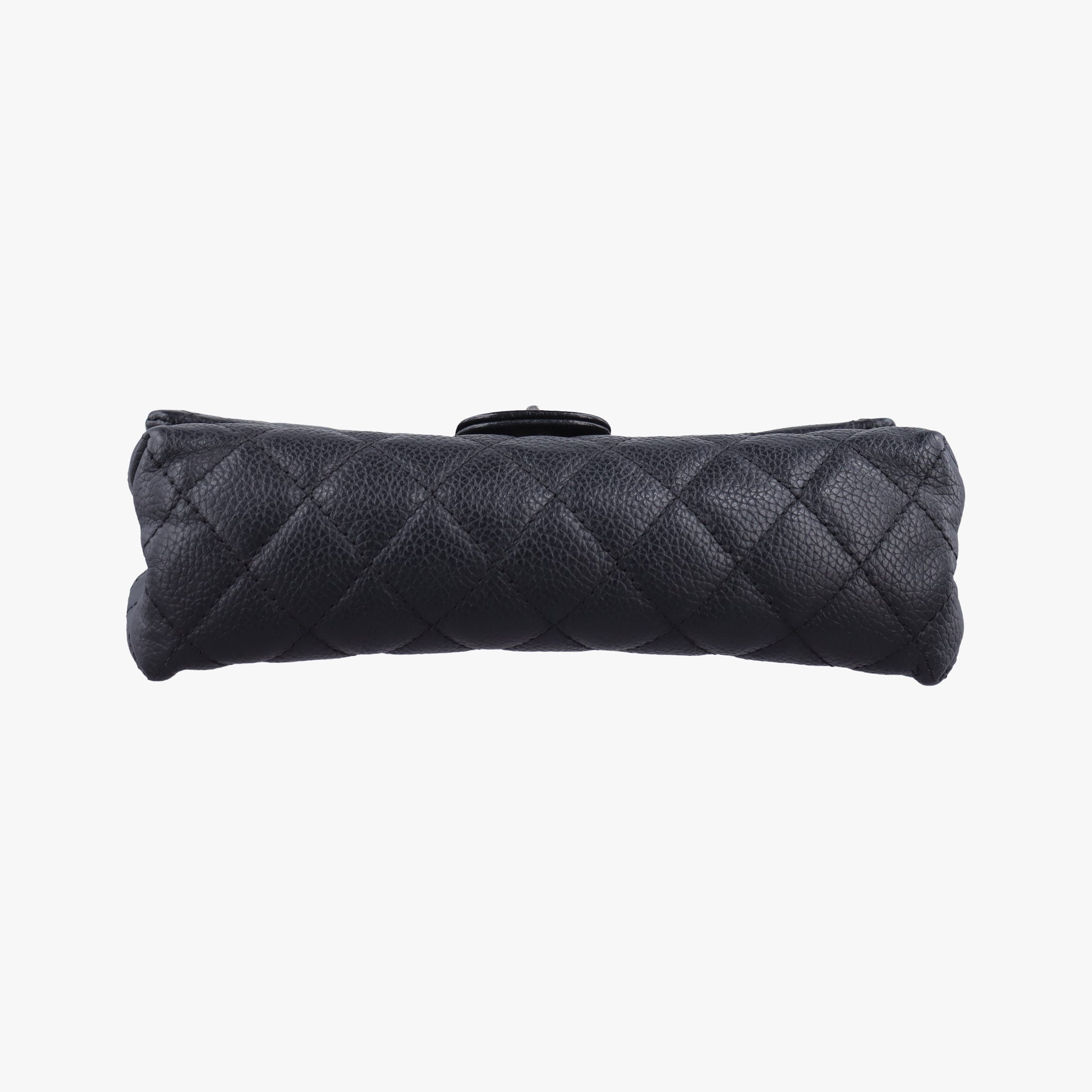 Vintage Chanel Matelasse 2.55 Black pebbled U48753 bum bag/waist bag | stylenewstar