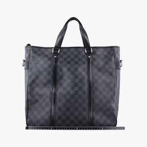 Pre-owned Louis Vuitton TADAO Noir Damier Graphite N51192 shoulderbag | stylenewstar