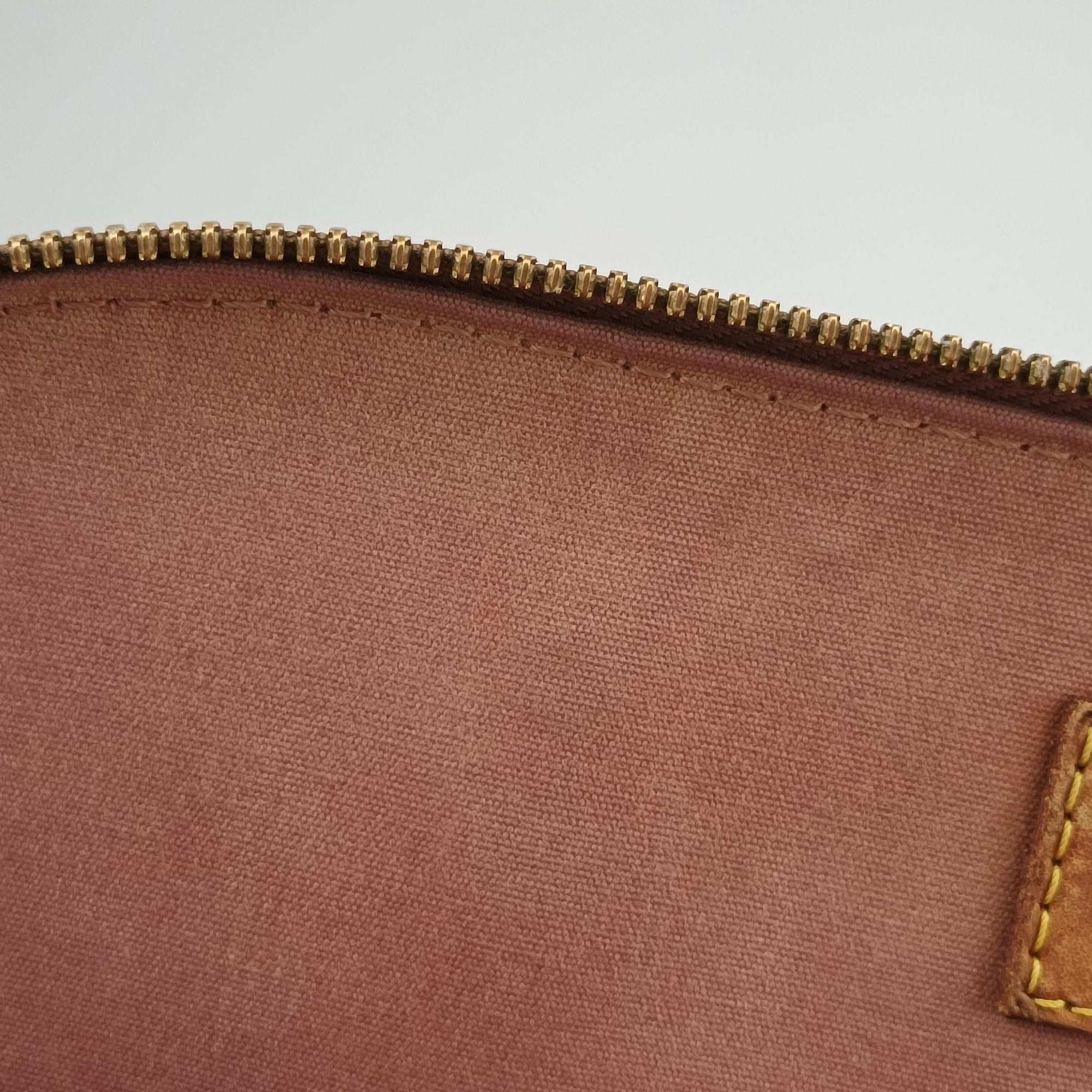 Secondhand Louis Vuitton ALMA PM Rose Velours Vernis M94767 handbag | stylenewstar