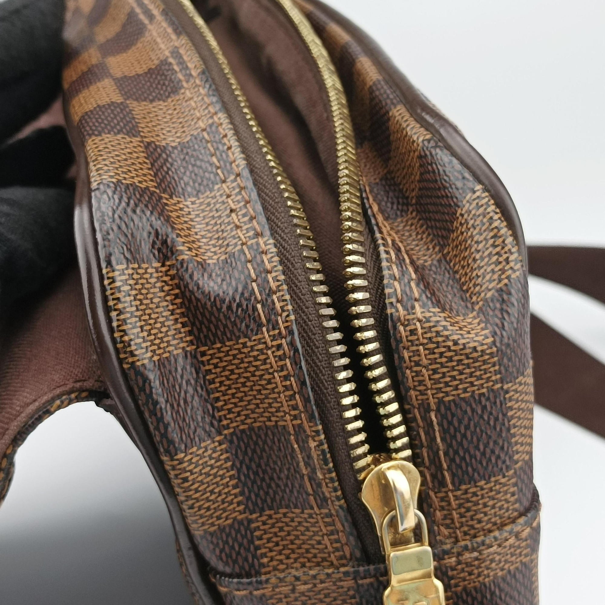 Pre-owned Louis Vuitton SHELTON EBENE Damier Canvas N41149 shoulderbag | stylenewstar