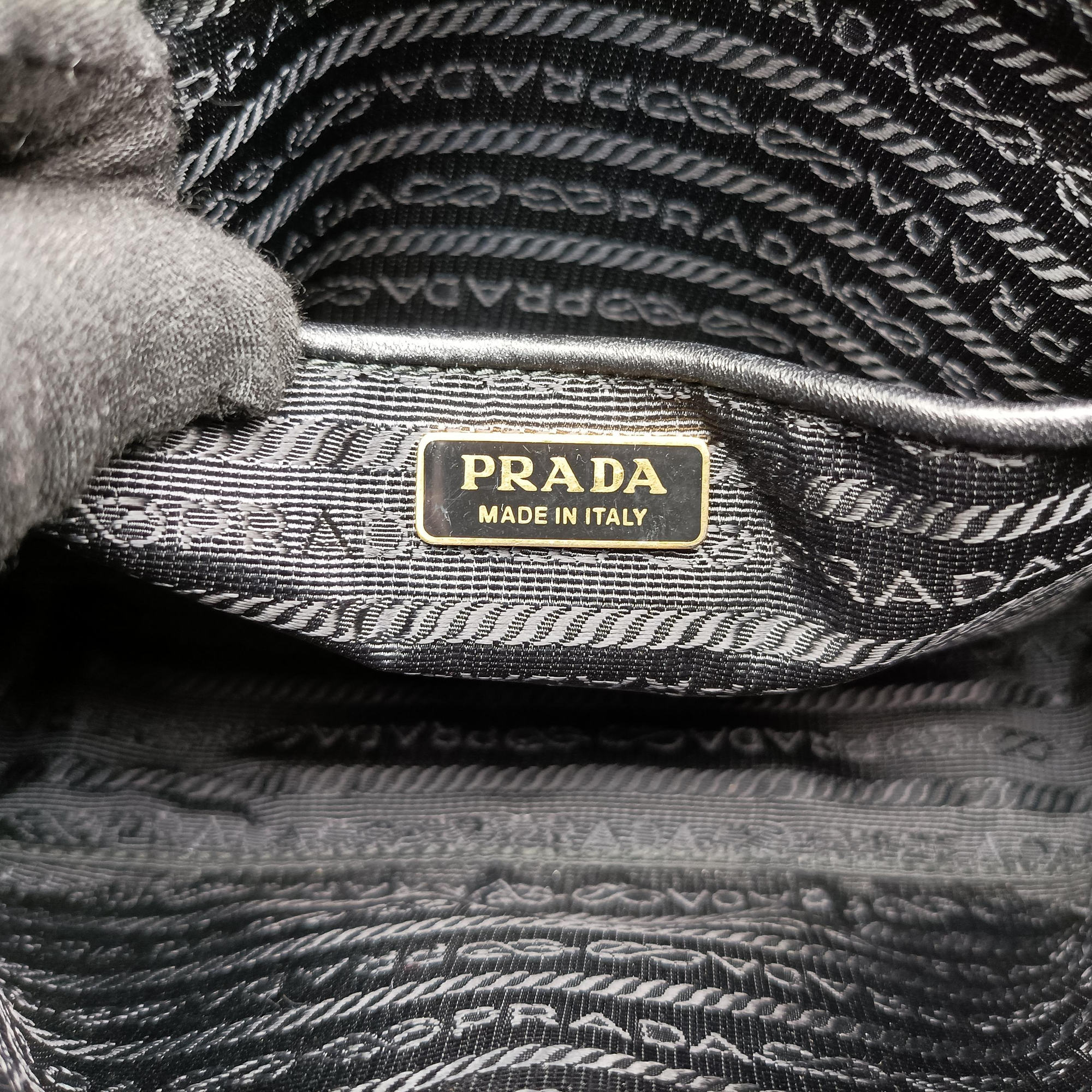 Pre-owned Prada Velluto Black Velour 1BH076 shoulderbag | stylenewstar