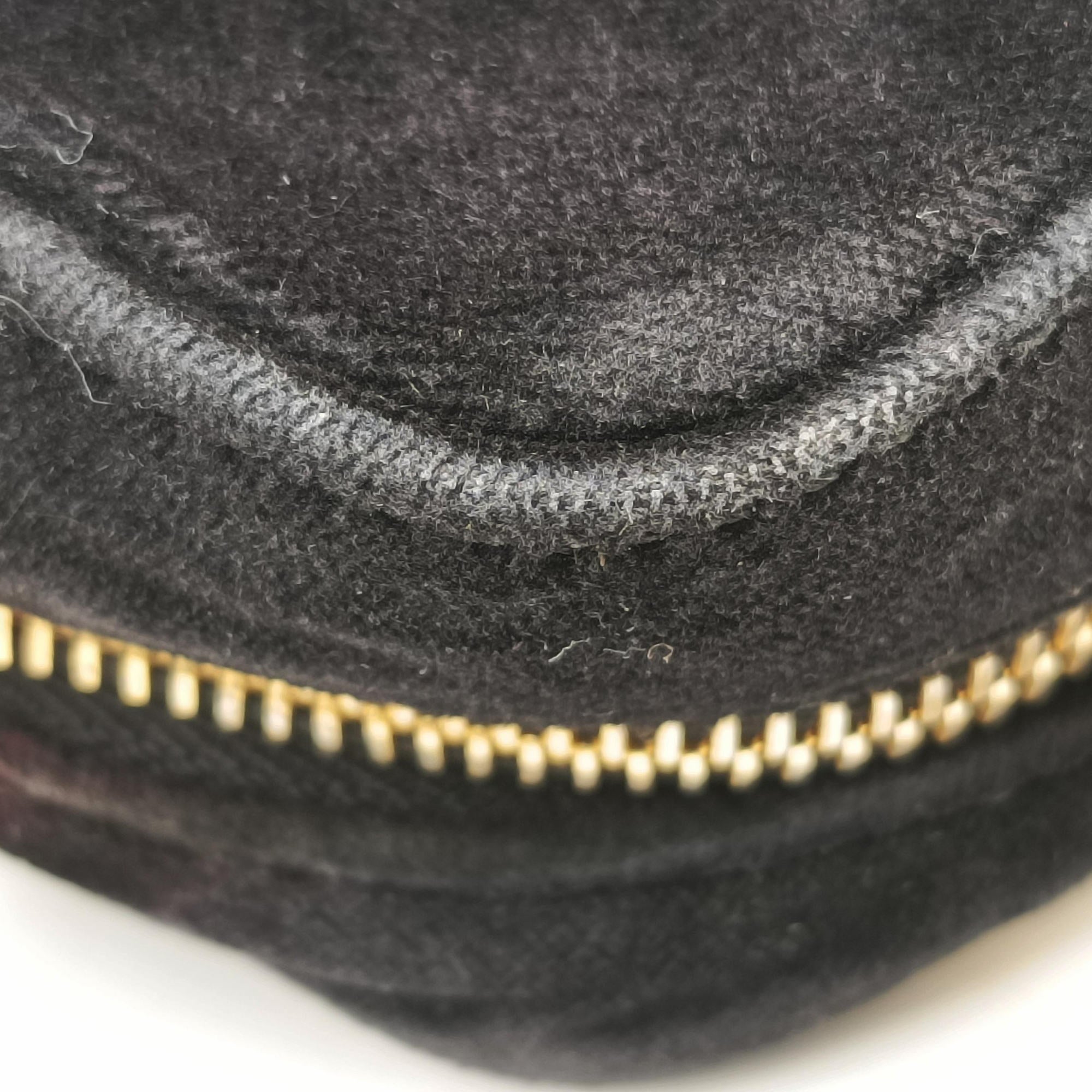 Pre-owned Prada Velluto Black Velour 1BH076 shoulderbag | stylenewstar