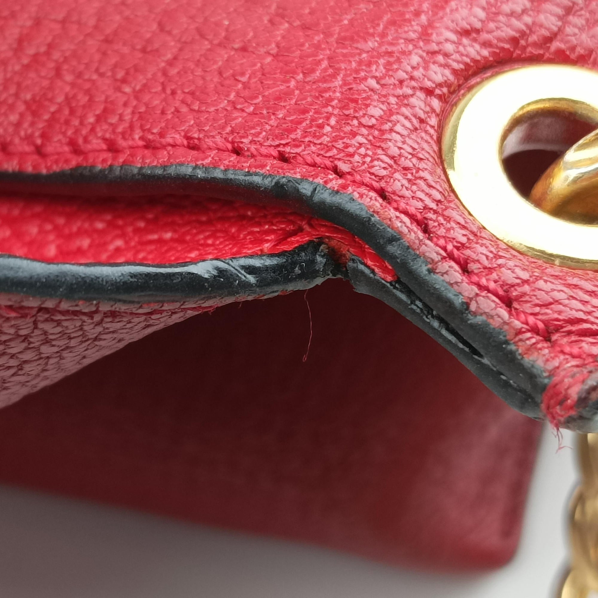 Pre-owned Loewe Avenue Red Leather  shoulderbag | stylenewstar