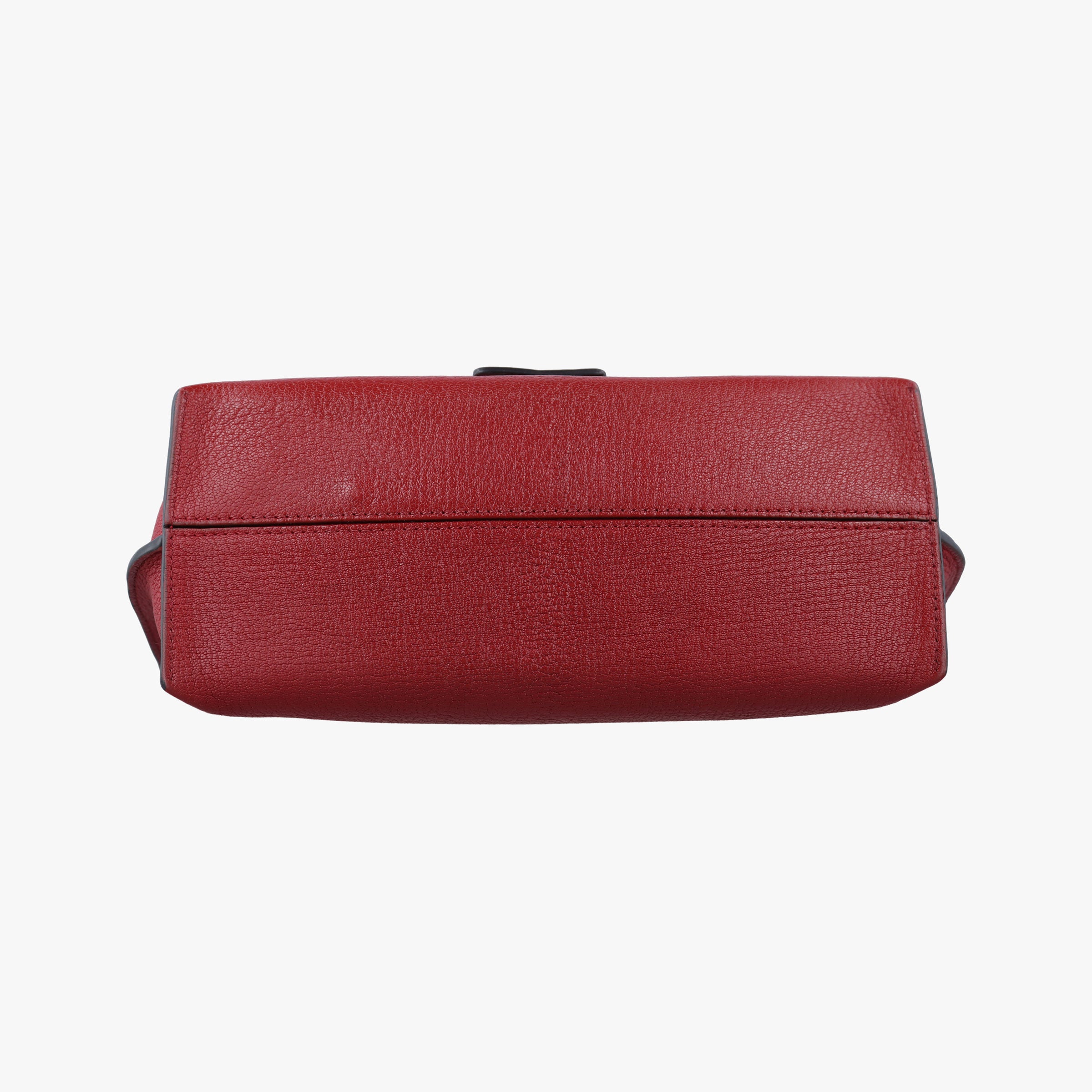 Pre-owned Loewe Avenue Red Leather  shoulderbag | stylenewstar