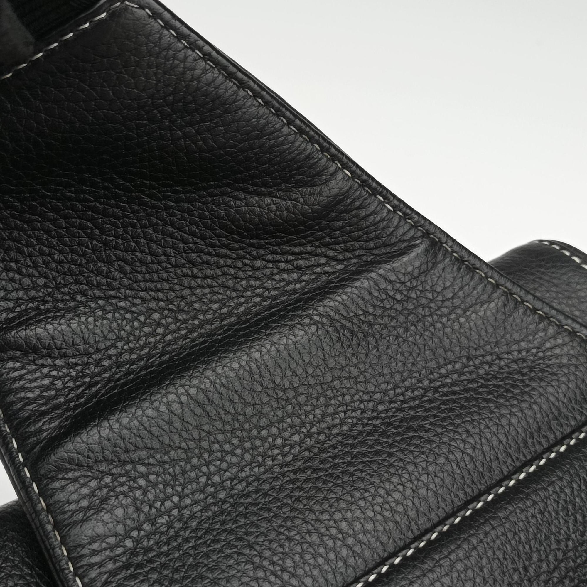 Pre-owned Christian Dior Saddle KAWS  Bee Black Leather  bum bag/waist bag | stylenewstar