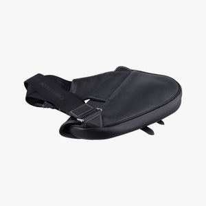 Pre-owned Christian Dior Saddle KAWS  Bee Black Leather  bum bag/waist bag | stylenewstar
