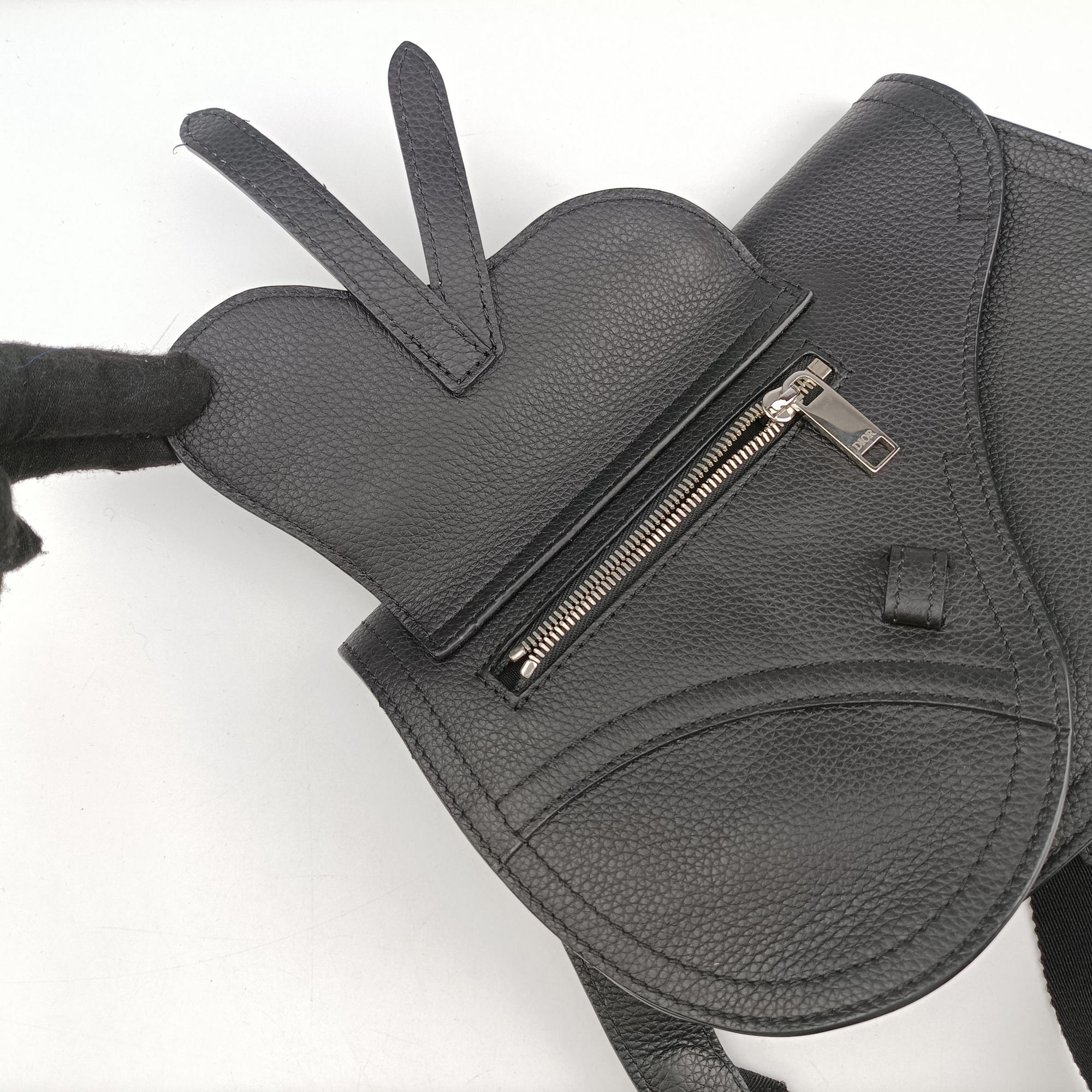 Pre-owned Christian Dior Saddle Black leather  shoulderbag | stylenewstar