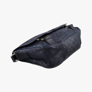 Vintage Gucci GG Plus Messenger Black PVC coated canvas 201732 shoulderbag | stylenewstar