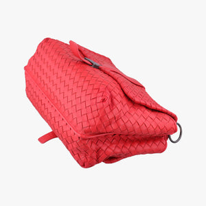 Pre-owned Bottega Veneta Intrecciato Red lambskin  shoulderbag | stylenewstar
