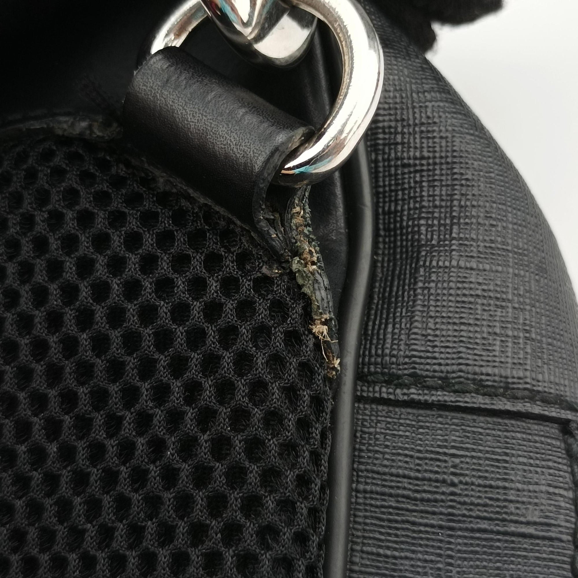 Secondhand Gucci GG Supreme Navy x Black PVC coated canvas 478325 bum bag/waist bag | stylenewstar