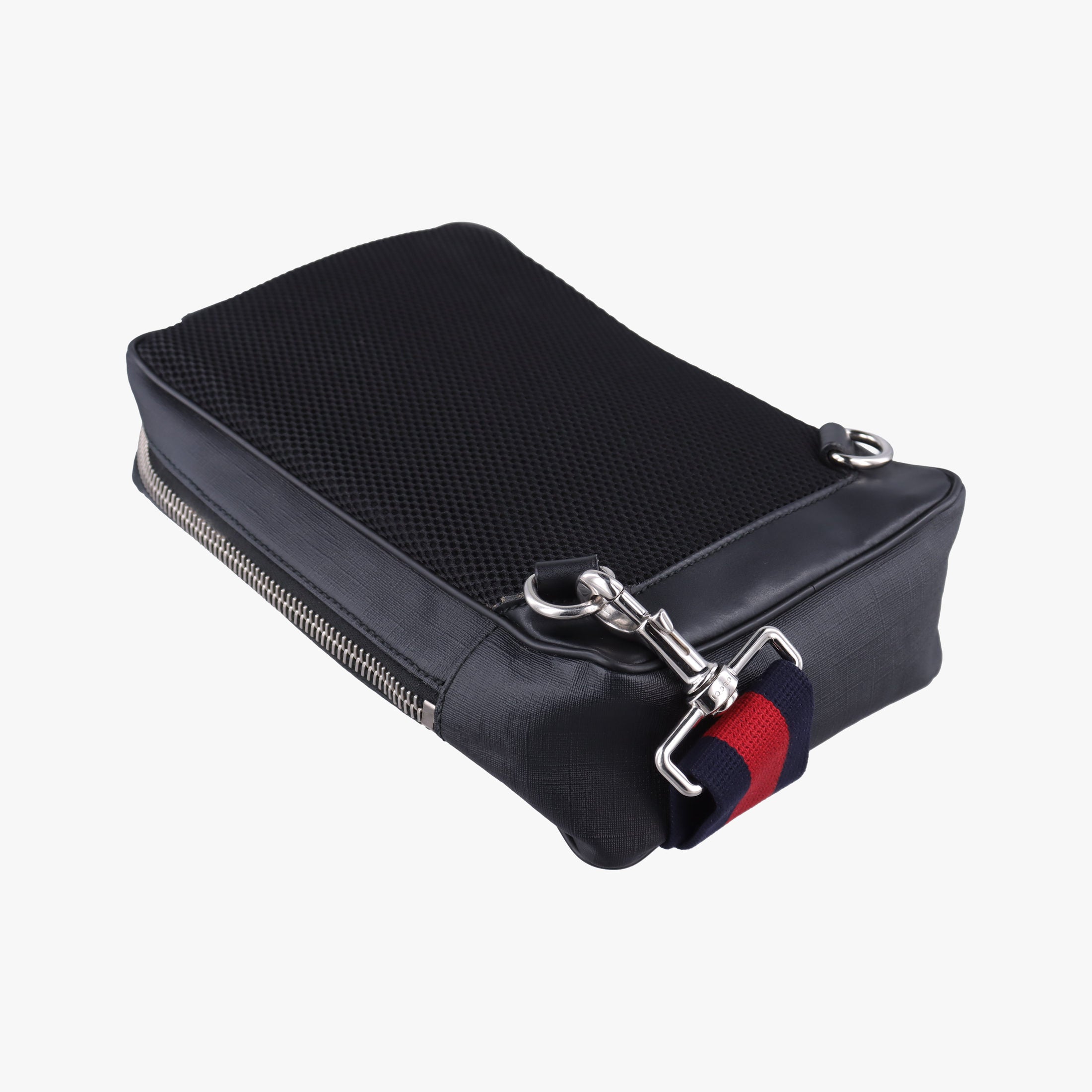 Secondhand Gucci GG Supreme Navy x Black PVC coated canvas 478325 bum bag/waist bag | stylenewstar
