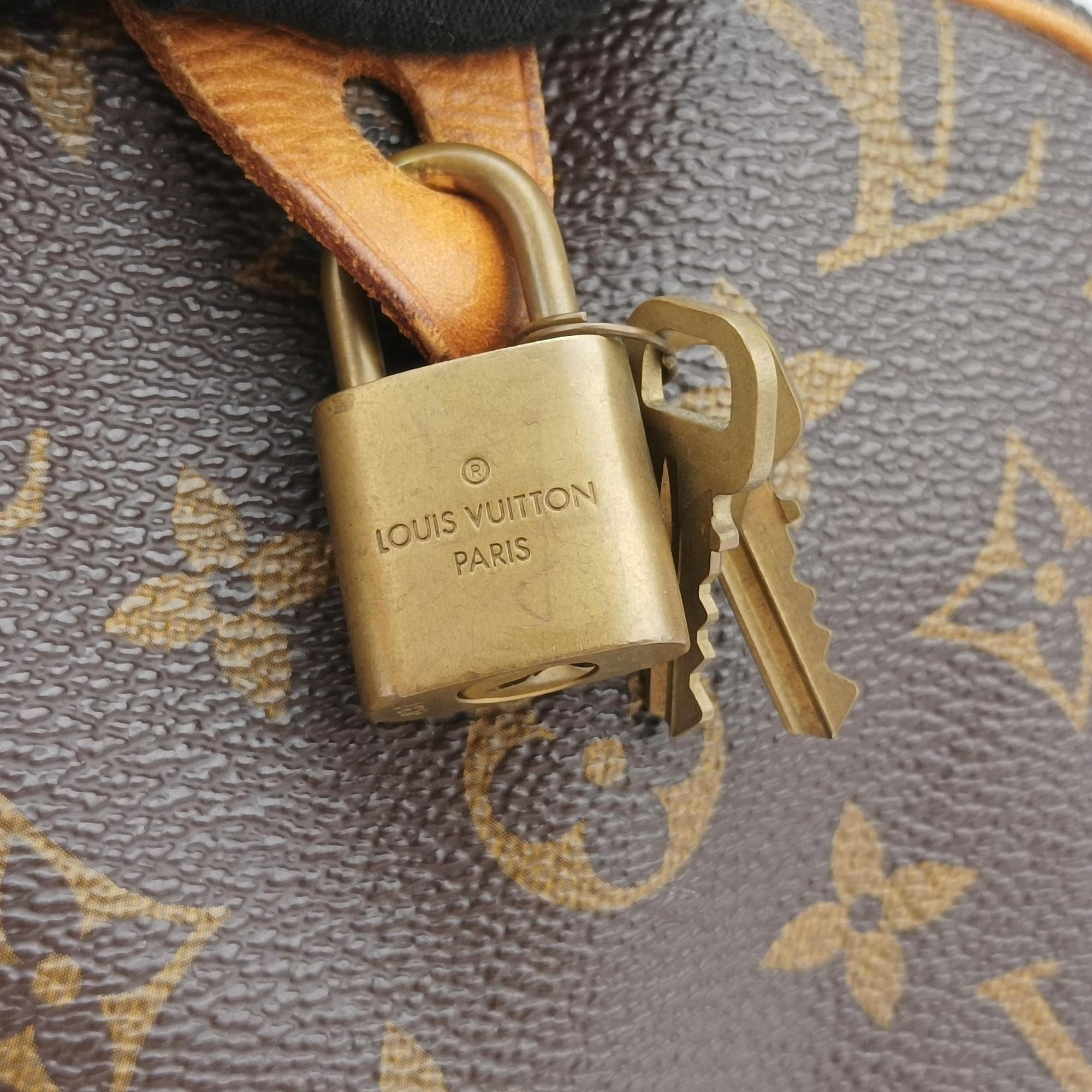 Pre-owned Louis Vuitton Speedy 30 BROWN Monogram Canvas M41526 handbag | stylenewstar