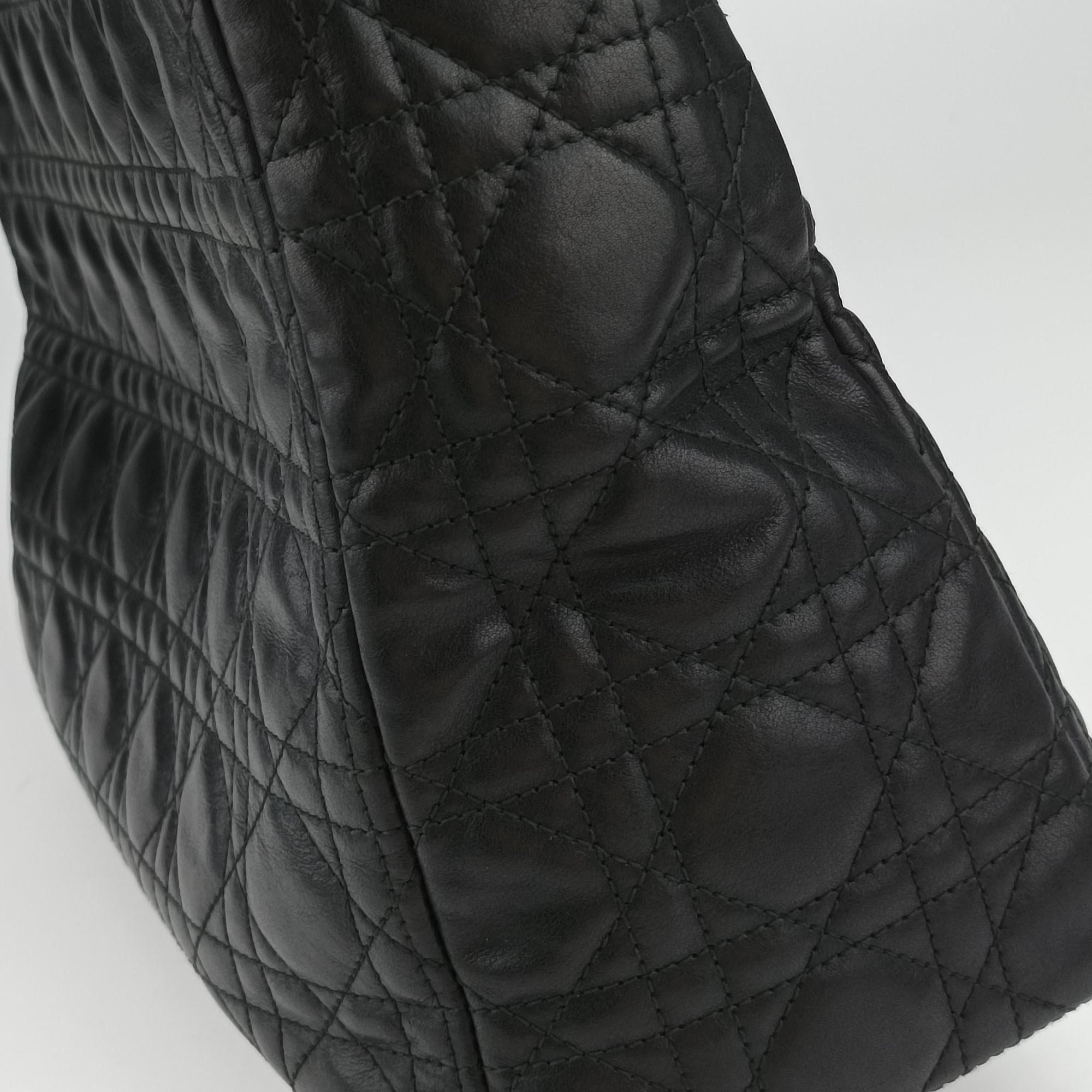 Secondhand Christian Dior Lady Dior Black lambskin  shoulderbag | stylenewstar