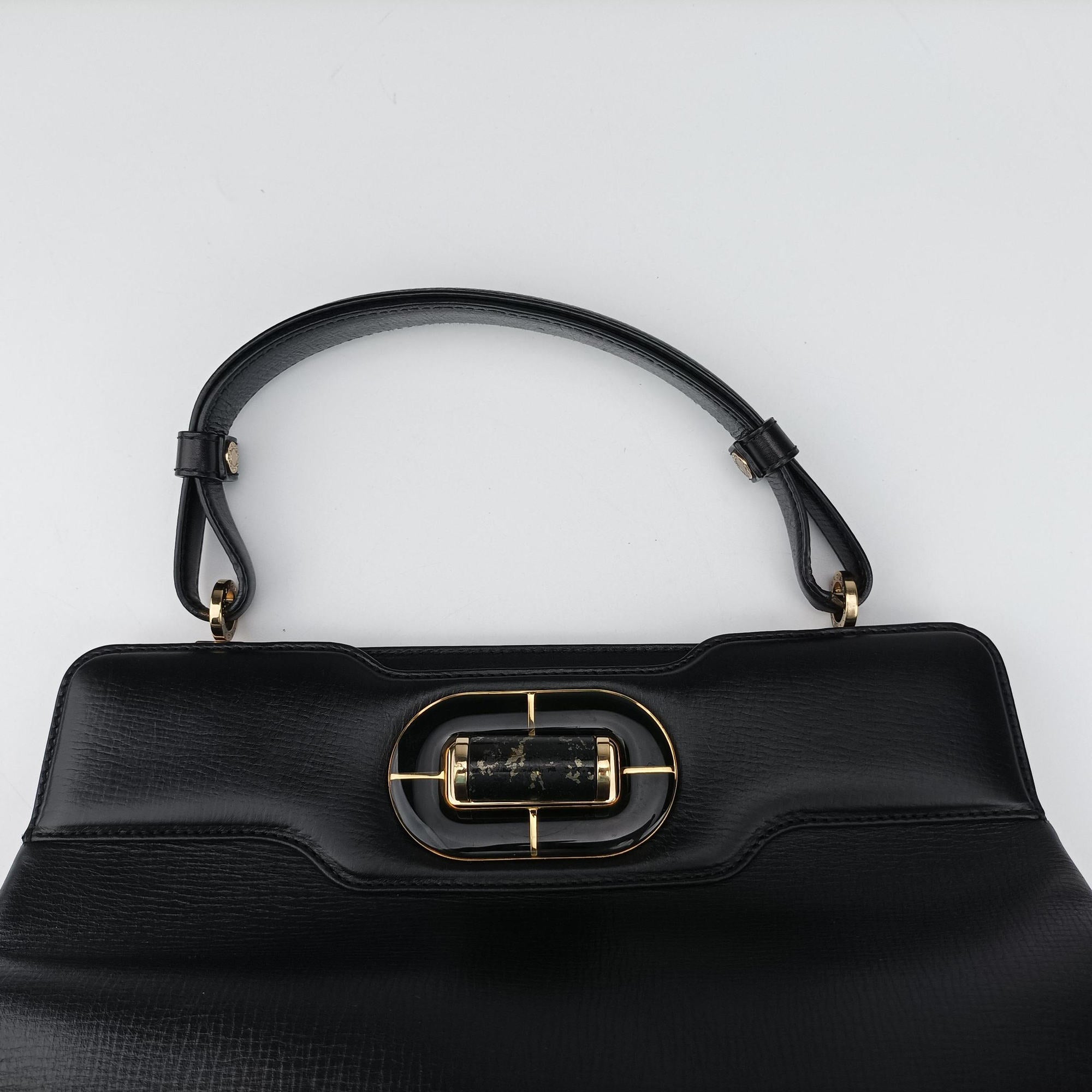 Pre-owned Bvlgari Isabella Rossellini Black Leather  shoulderbag | stylenewstar