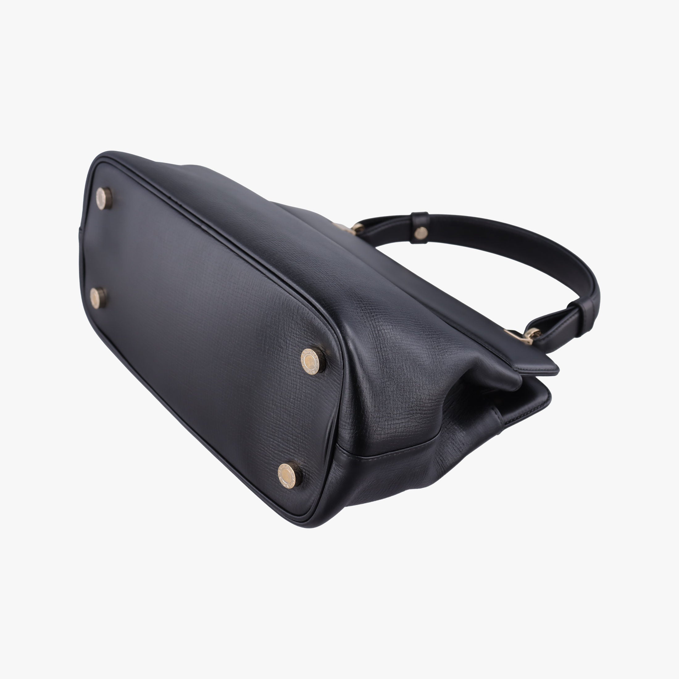 Pre-owned Bvlgari Isabella Rossellini Black Leather  shoulderbag | stylenewstar