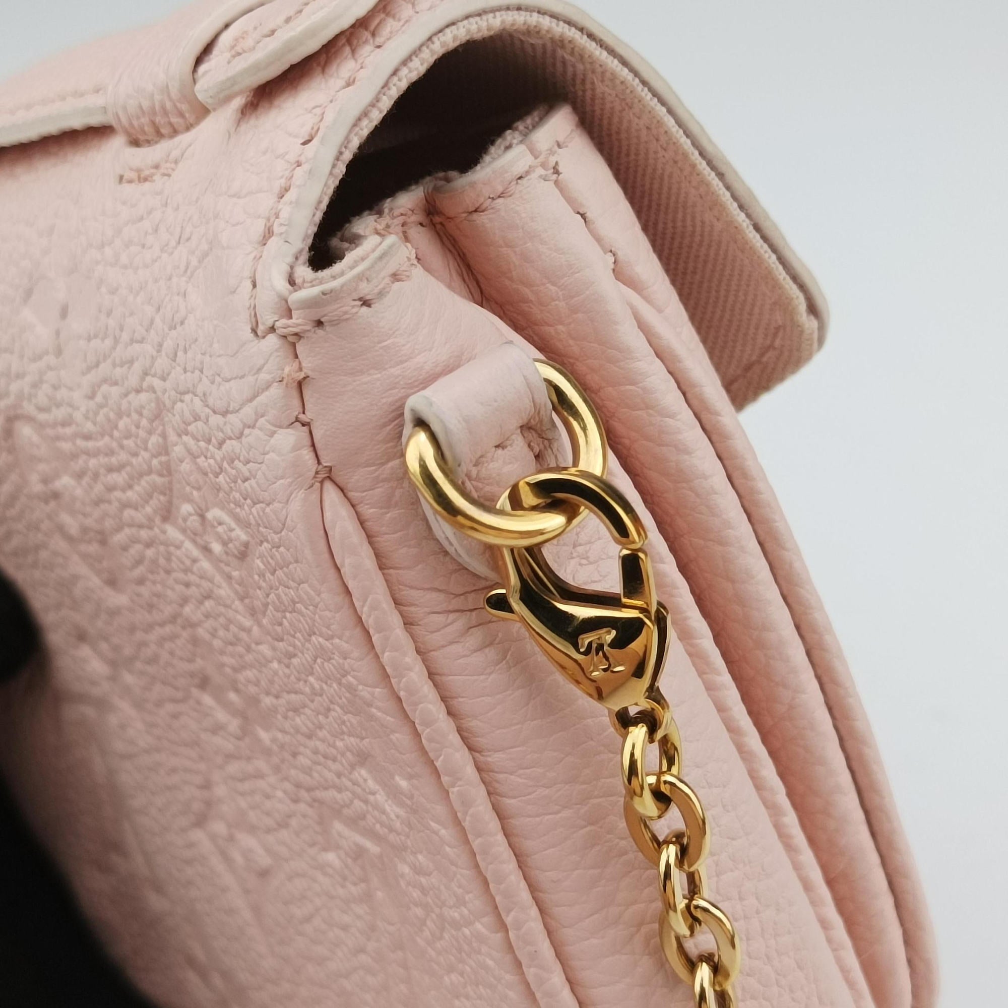 Pre-owned Louis Vuitton Micro Metis Pouch Chain Monogram Rose Pomelo Monogram Empreinte M81389 shoulderbag | stylenewstar
