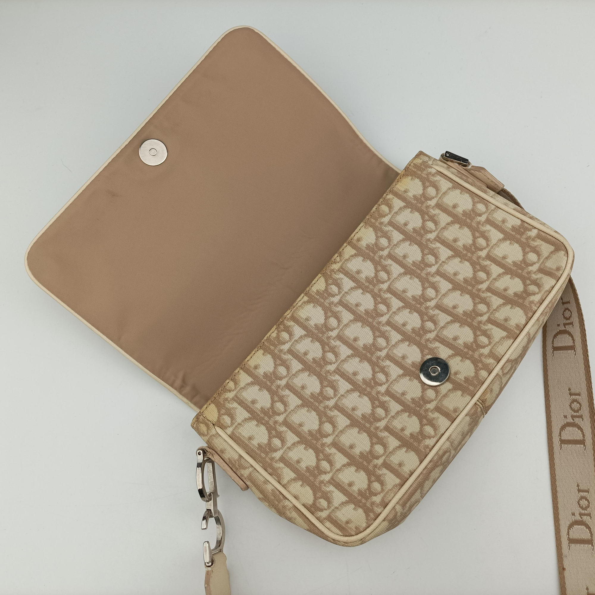 Pre-owned Christian Dior Trotter Flower Beige PVC Coated Canvas Floral Embroidery  shoulderbag | stylenewstar