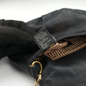 Pre-owned Fendi Fendista Pochette Black Leather 8M0276 shoulderbag | stylenewstar