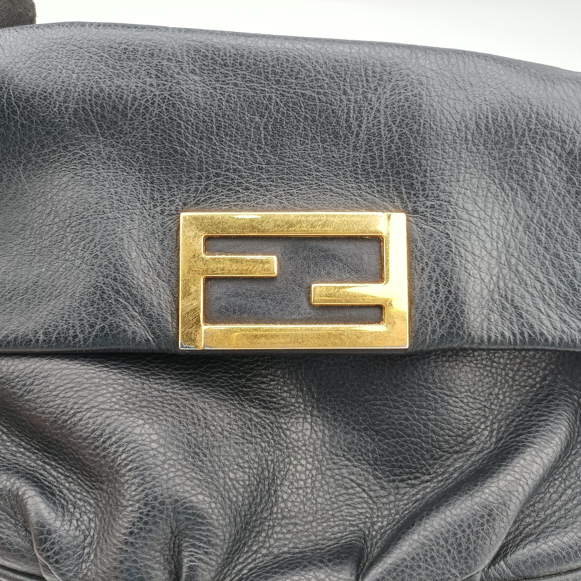 Pre-owned Fendi Fendista Pochette Black Leather 8M0276 shoulderbag | stylenewstar