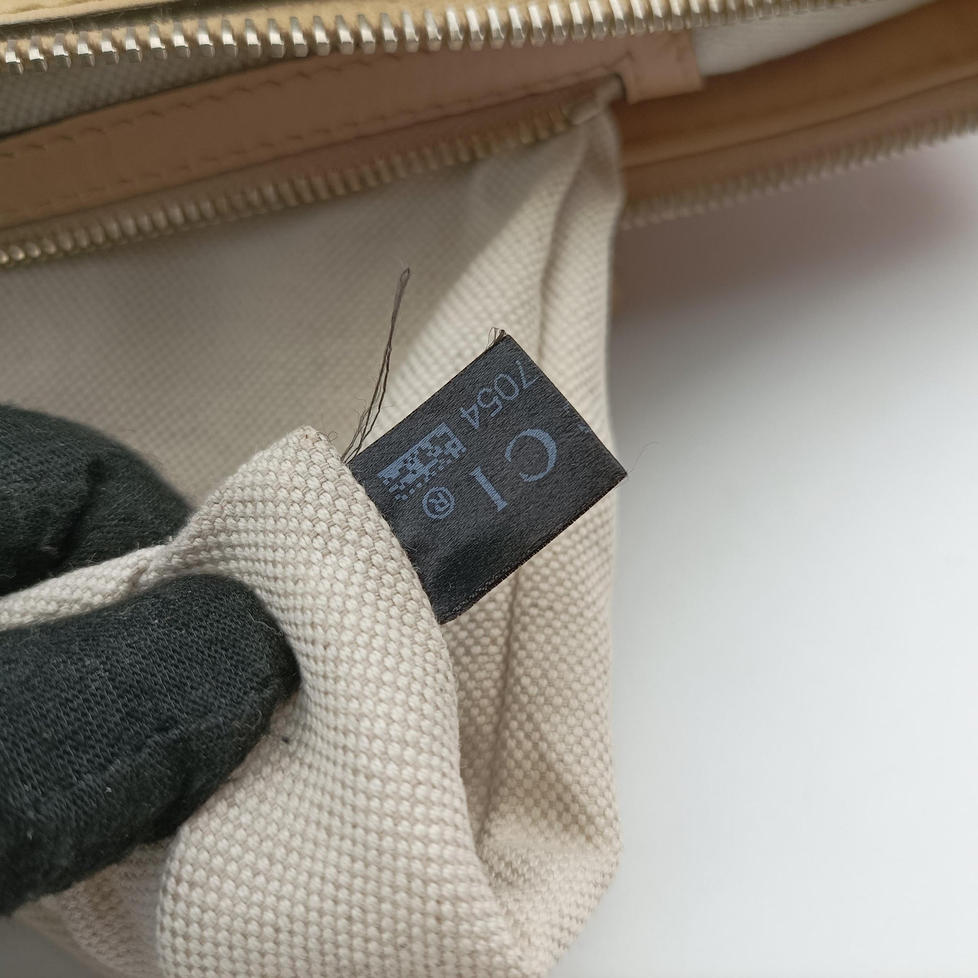 Secondhand Gucci Lovely Pink Canvas×Leather 257068 shoulderbag | stylenewstar