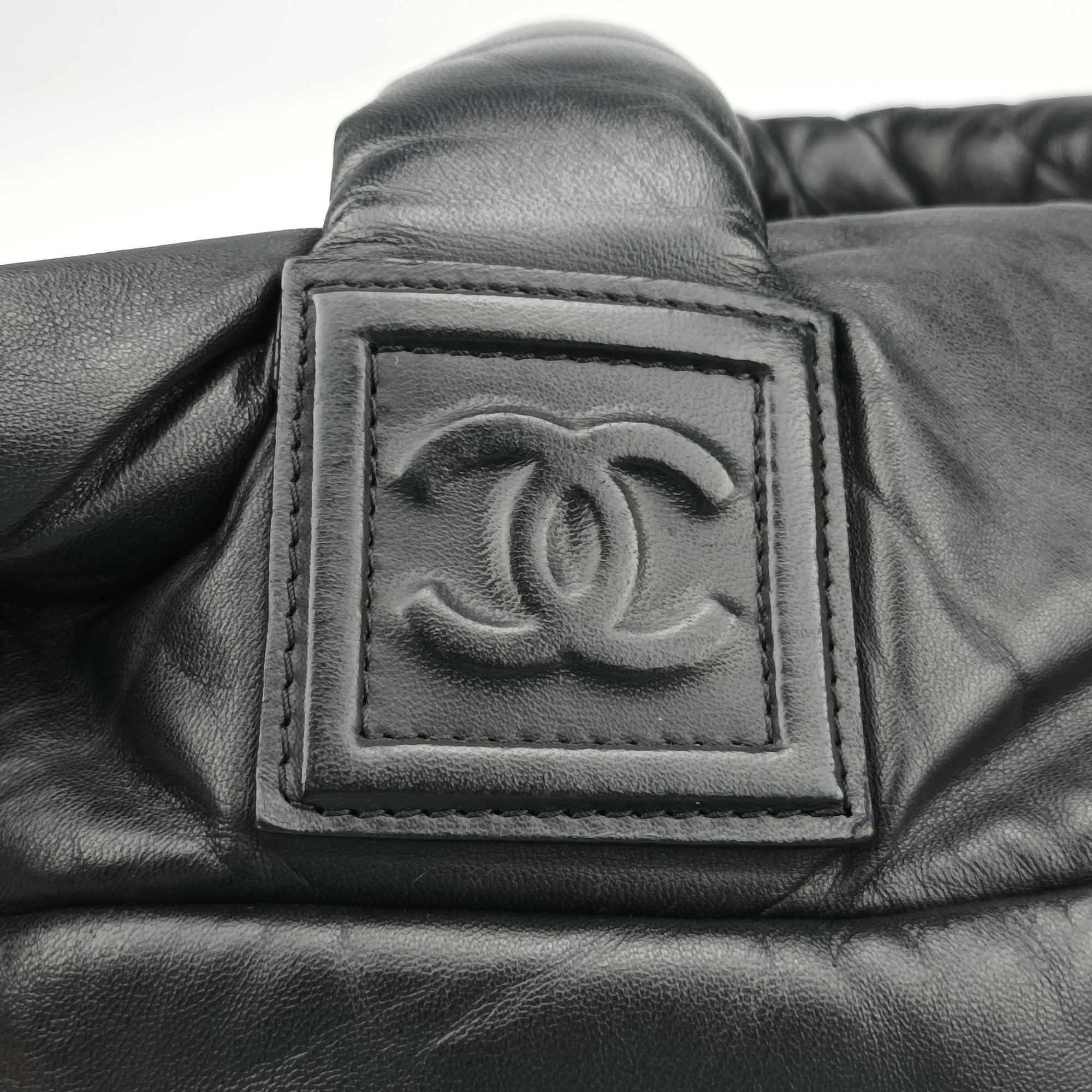 Pre-owned Chanel Cococoon Quilting Black lambskin A47107 shoulderbag | stylenewstar