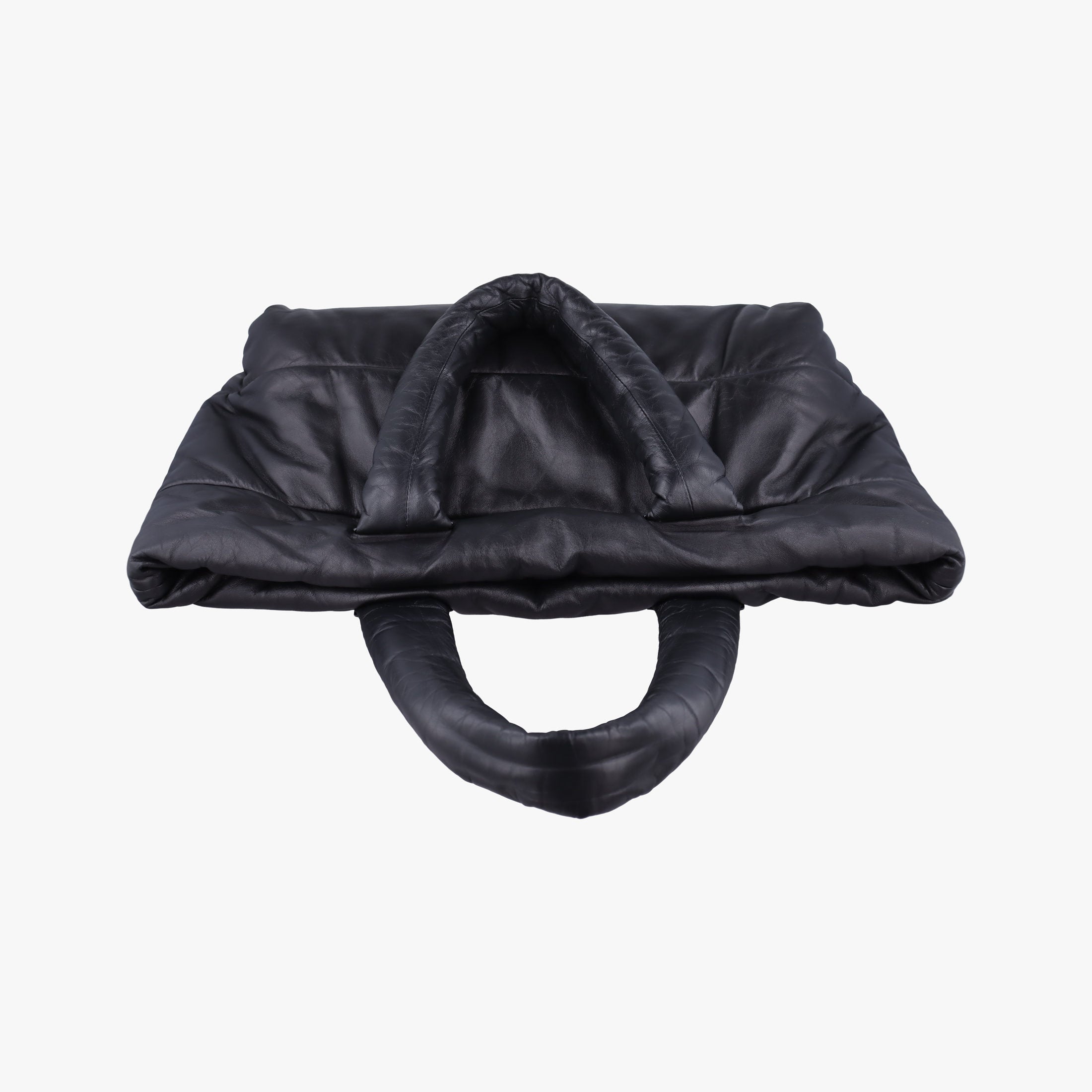 Pre-owned Chanel Cococoon Quilting Black lambskin A47107 shoulderbag | stylenewstar
