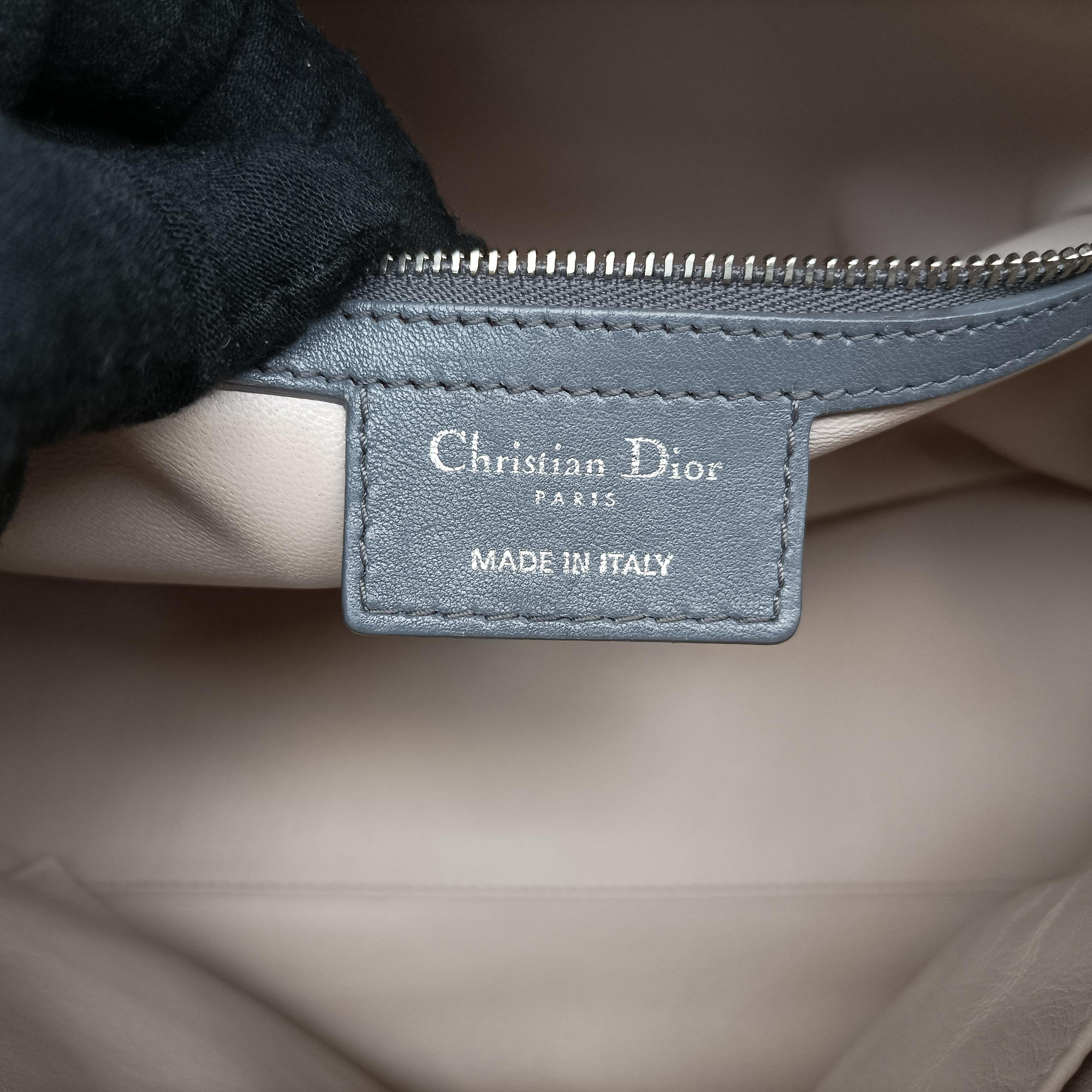 Pre-owned Christian Dior granville Gray × Pink lambskin  shoulderbag | stylenewstar