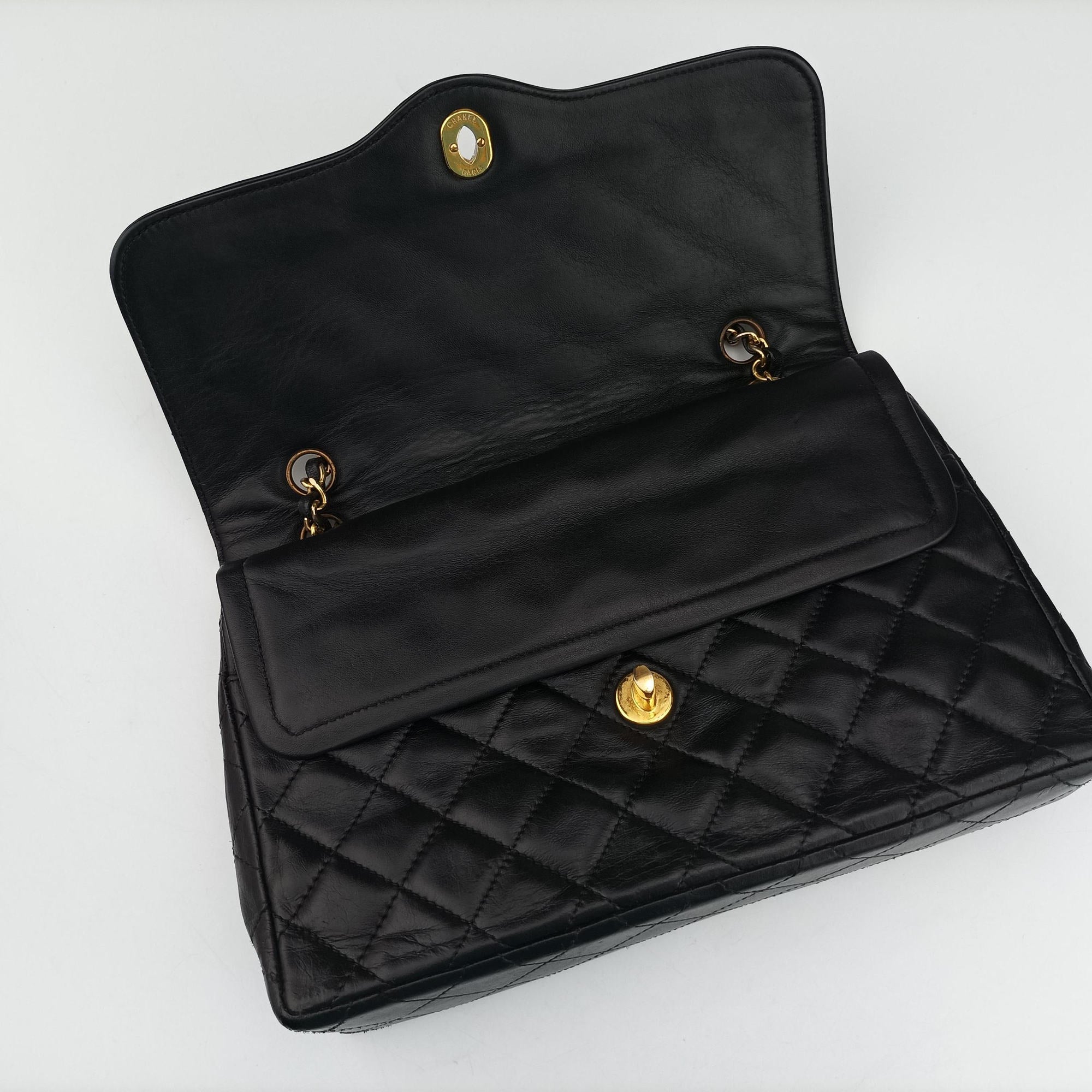 Vintage Chanel Matelasse W Flap Chain Black lambskin  shoulderbag | stylenewstar
